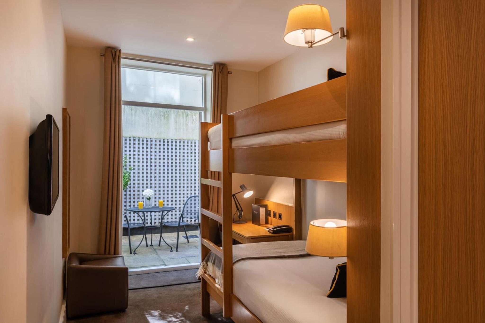 El residente Kensington — 22