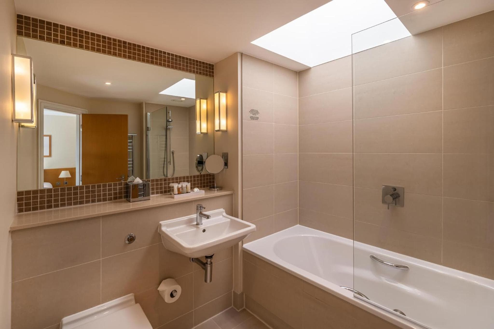 El residente Kensington — 27