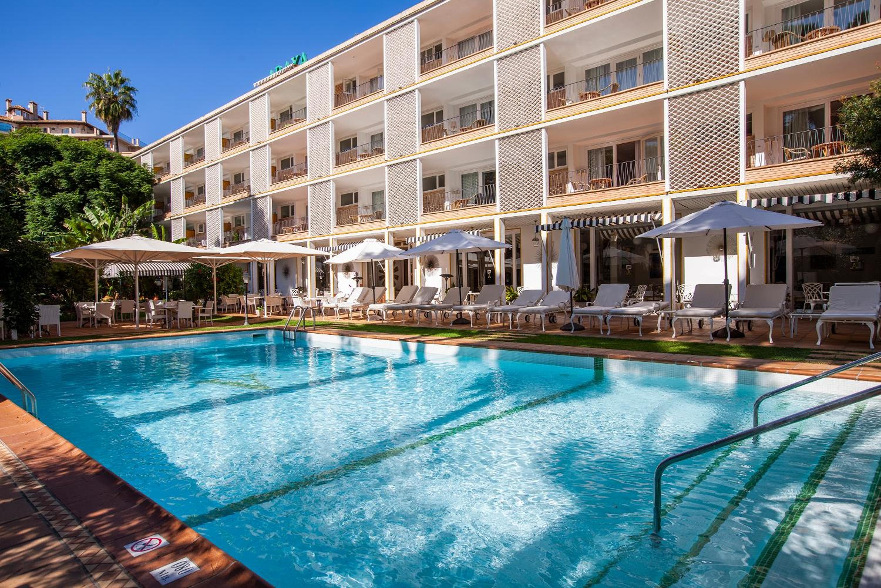 Hotel Araxá - Sólo Adultos — 1