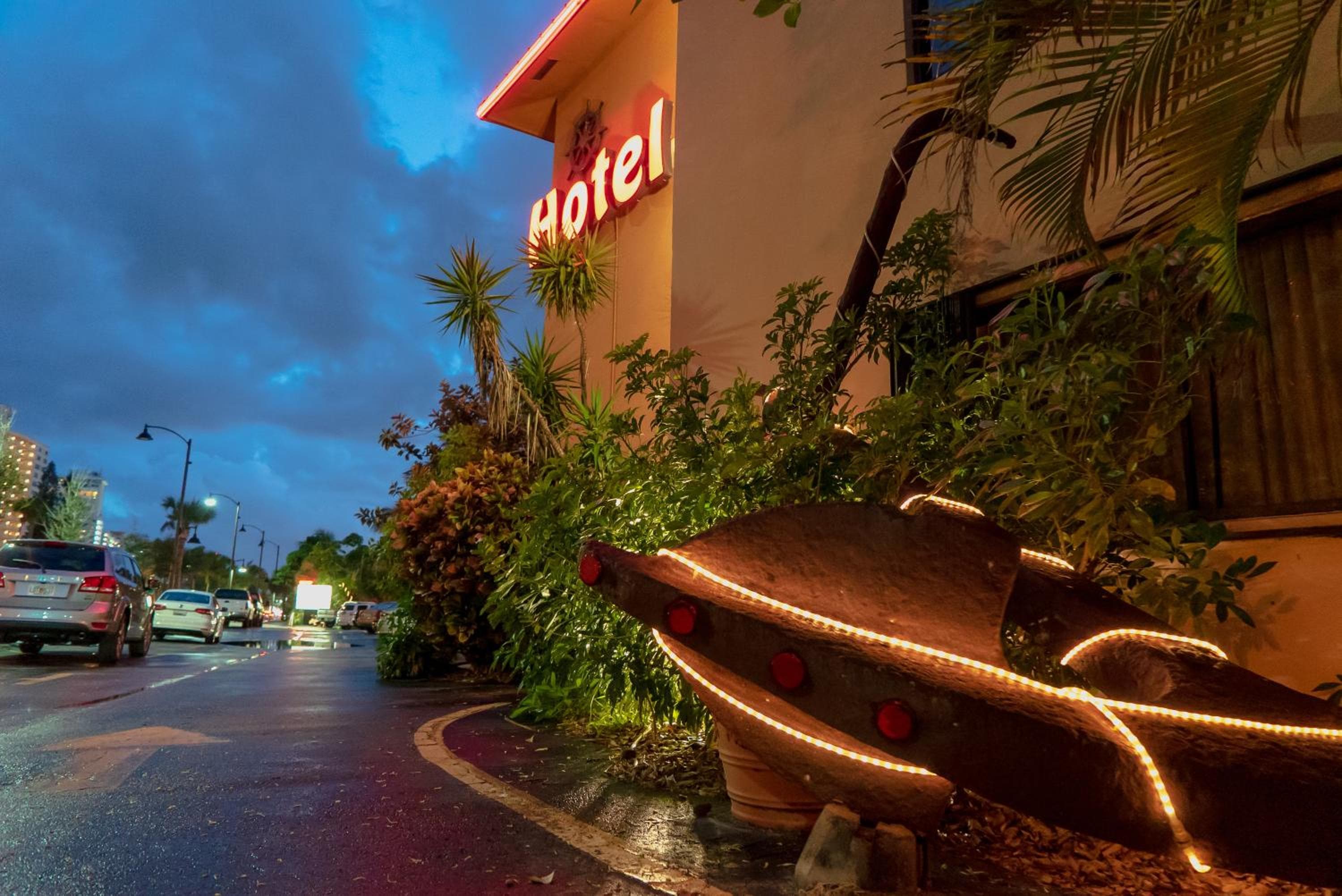 Ft. Lauderdale Beach Resort Hotel — 5