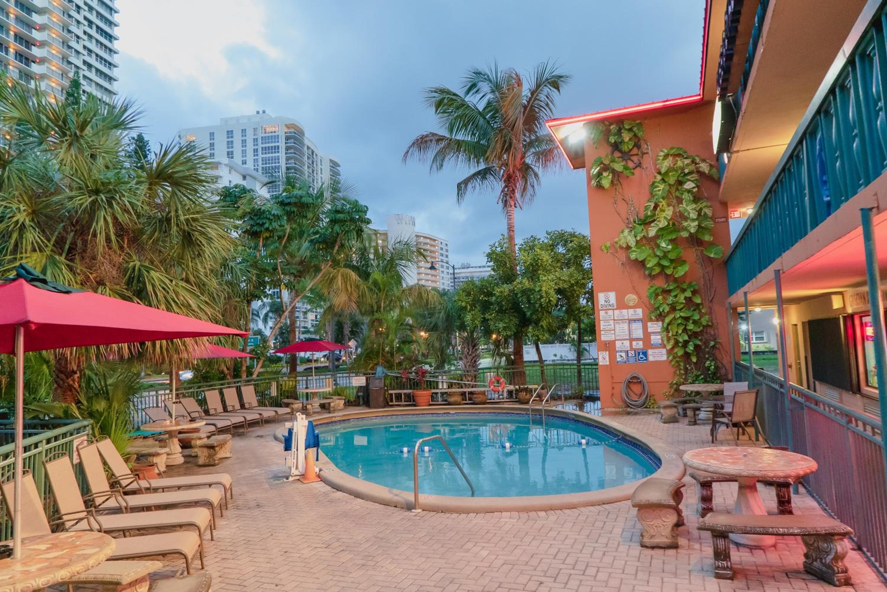Ft. Lauderdale Beach Resort Hotel — 2