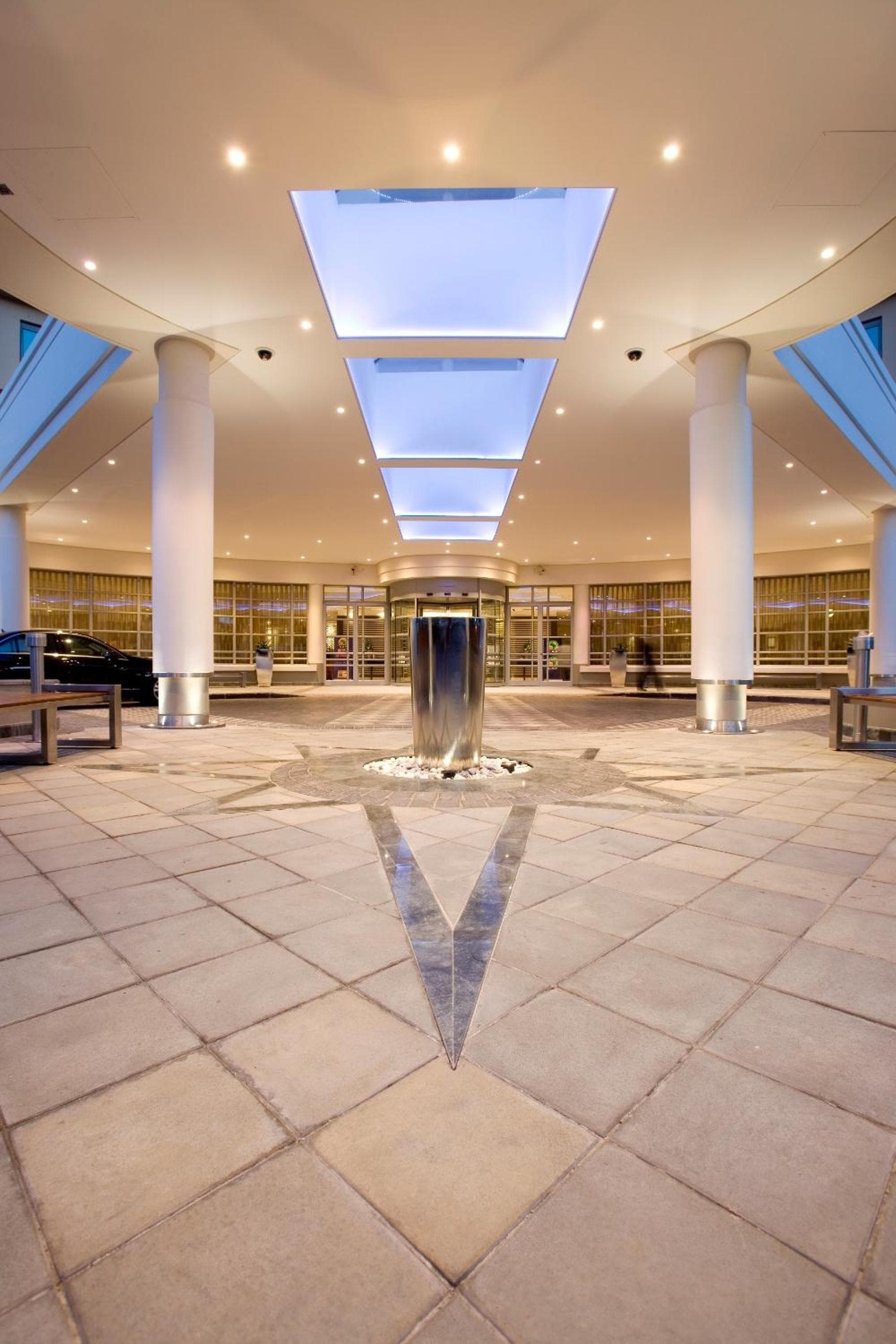 Southern Sun Waterfront Cape Town hotel, 1 Lower Buitengracht, Cape Town, South Africa — photo 31