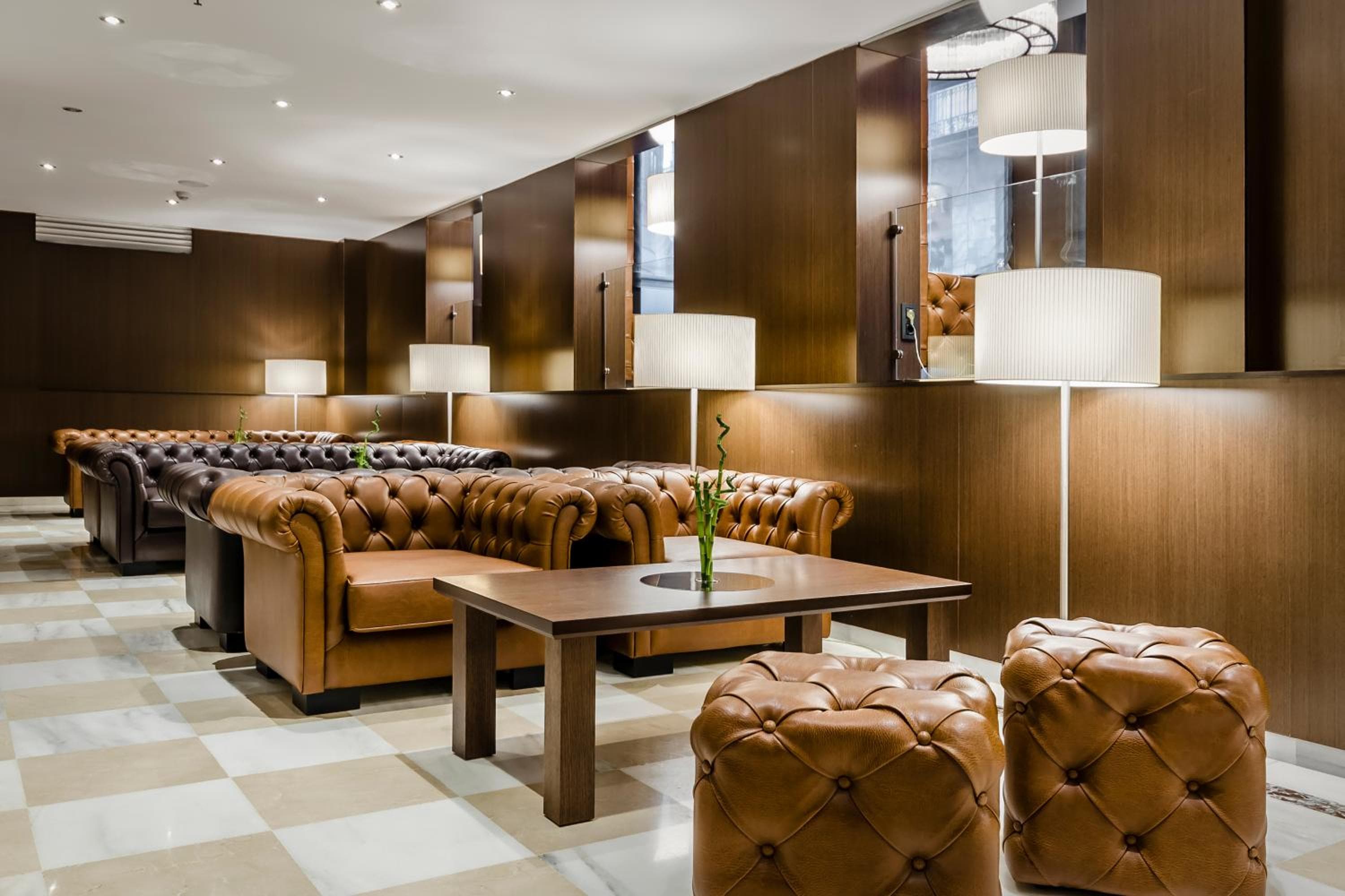 Gran Hotel Barcino — 21