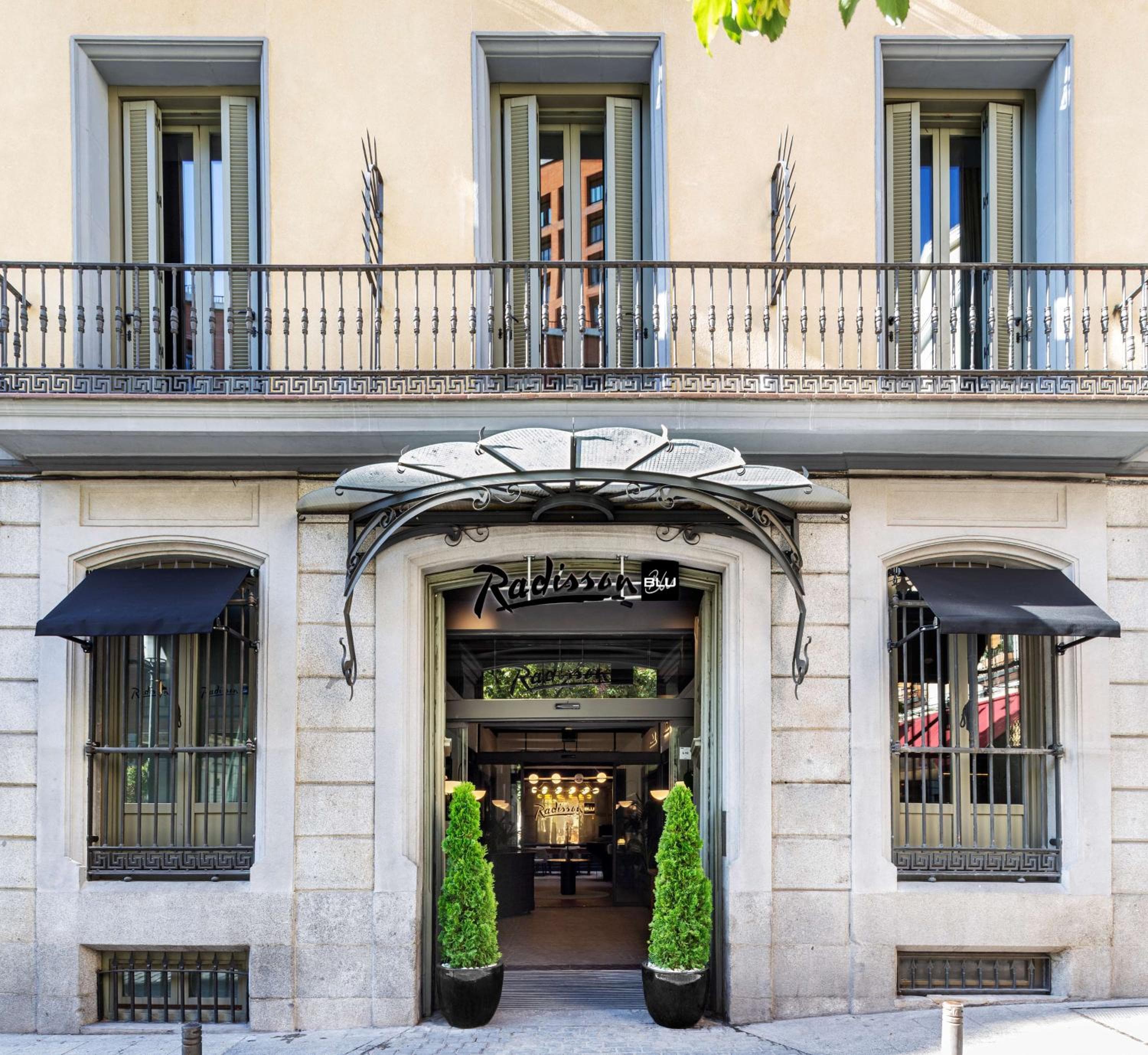 Radisson Blu Hotel, Madrid Prado — 2
