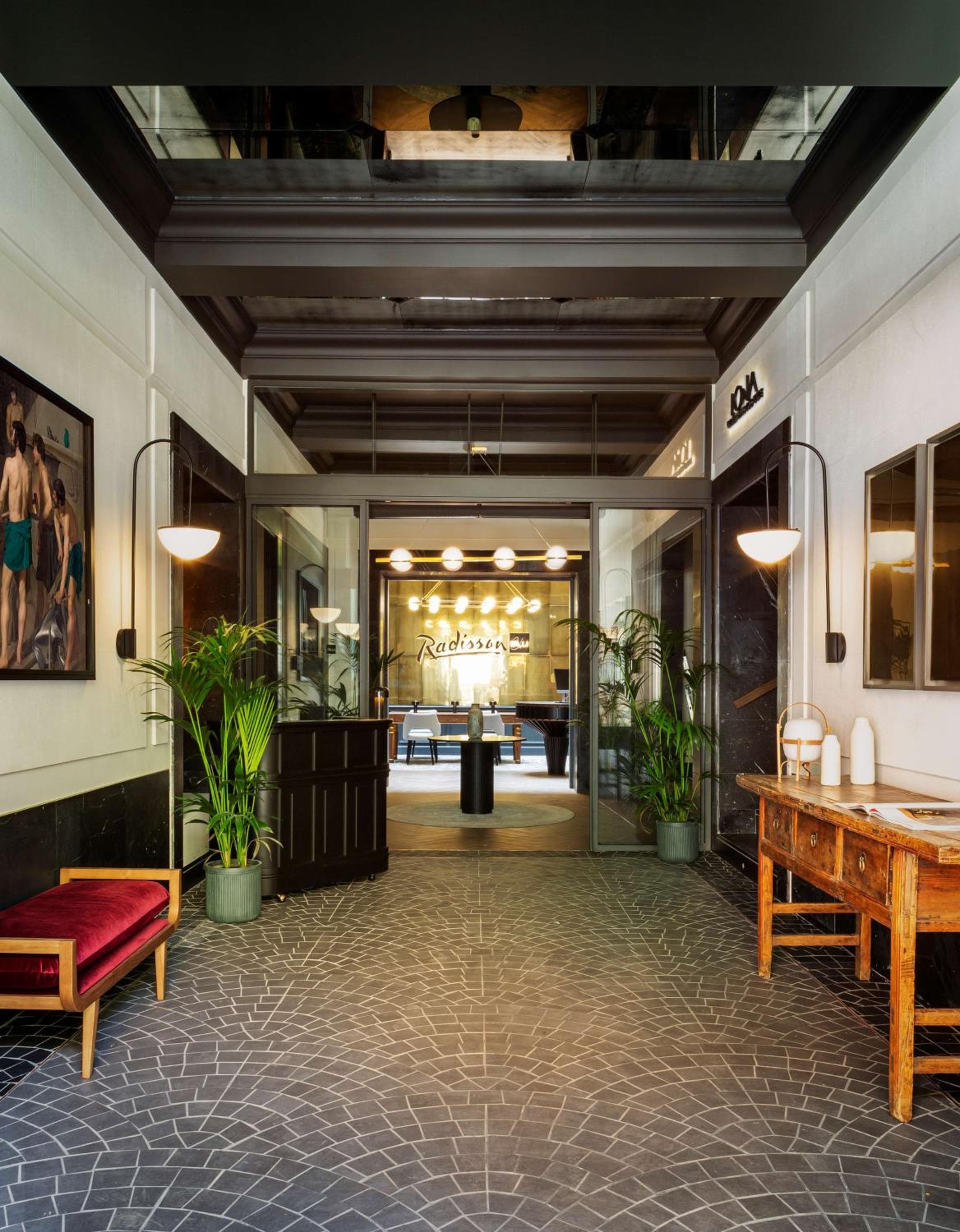 Radisson Blu Hotel, Madrid Prado — 7