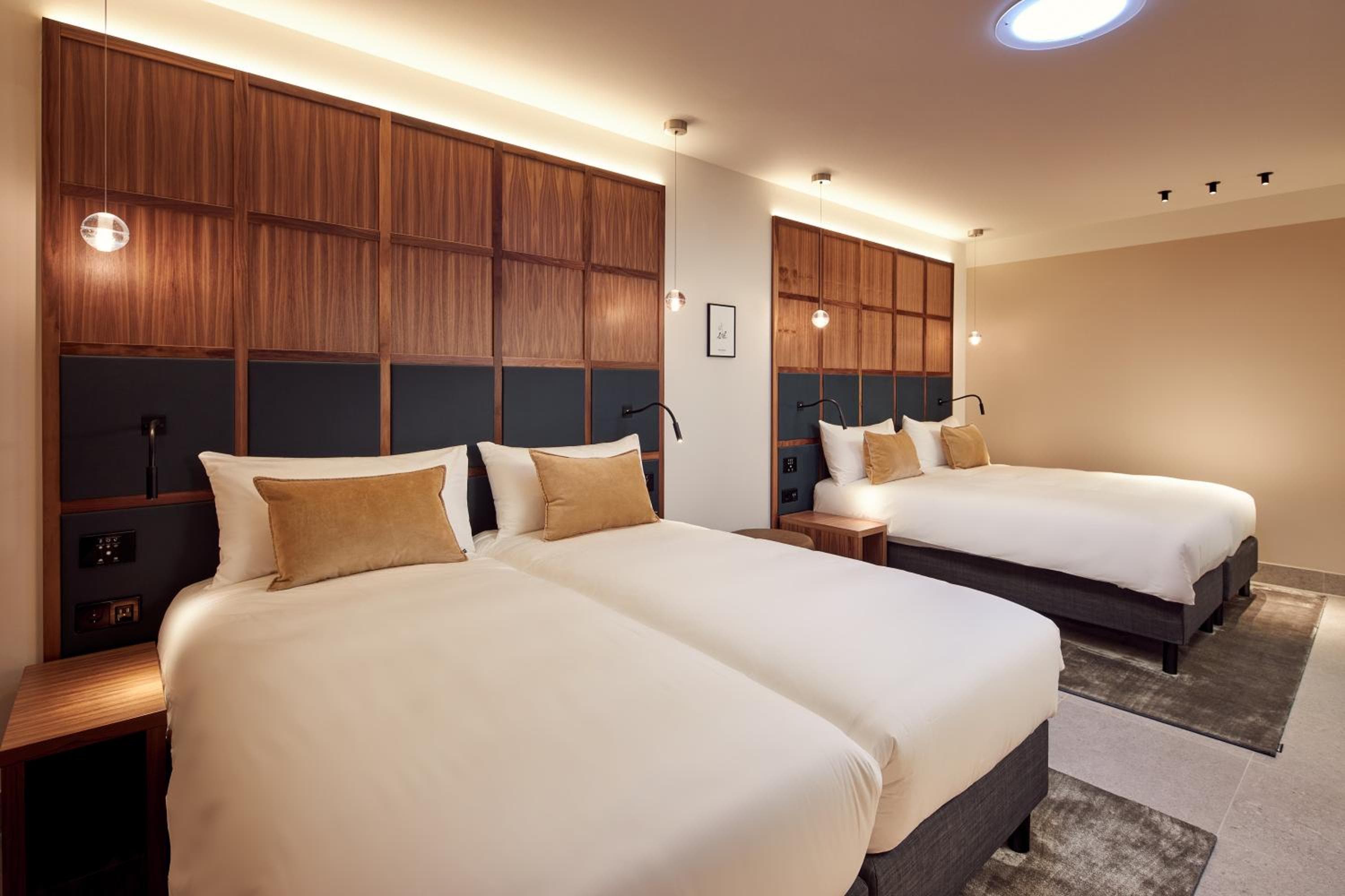 Met Hotel Amsterdam — 23