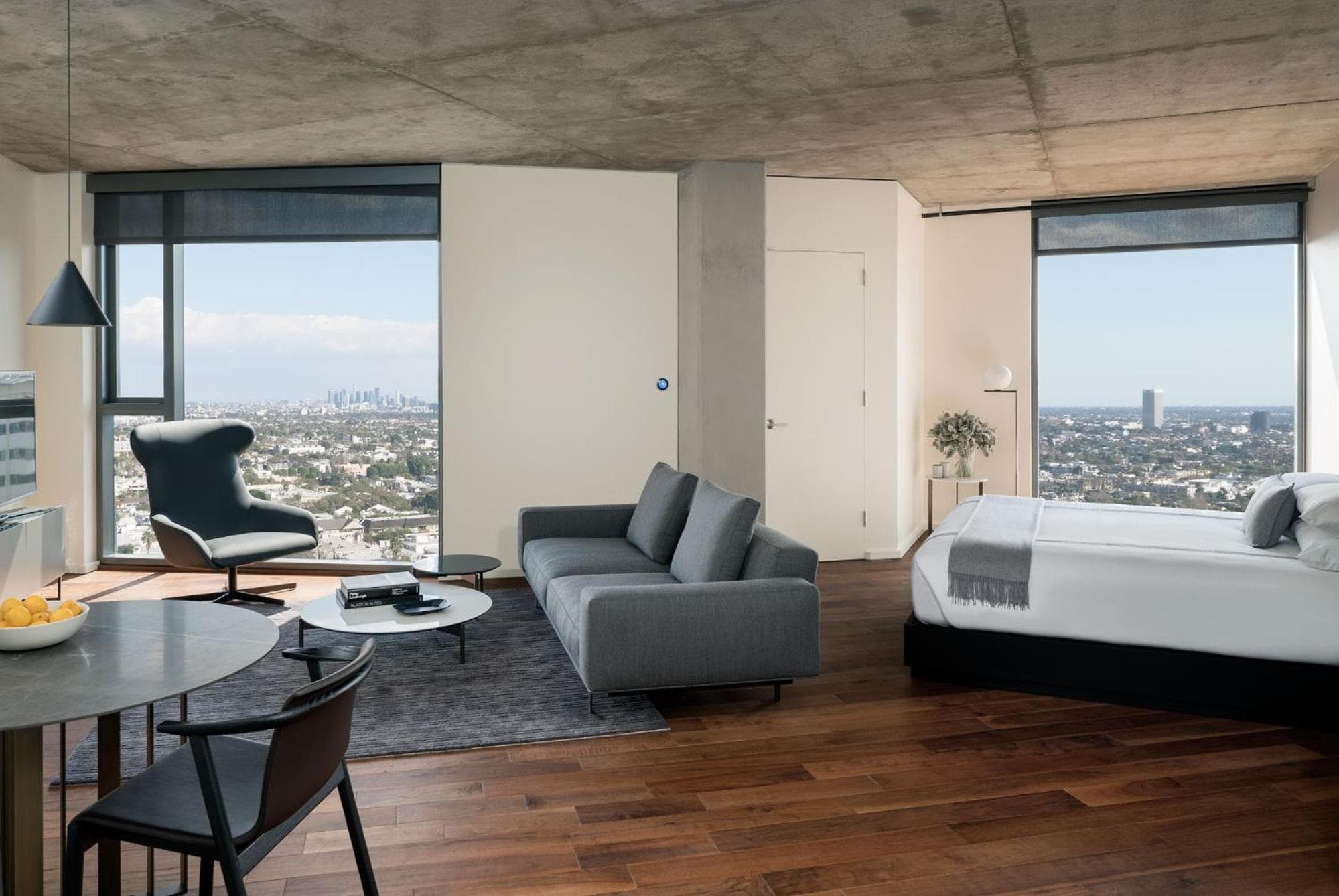 También conocido como West Hollywood, residencias de apartamentos con servicios — 15
