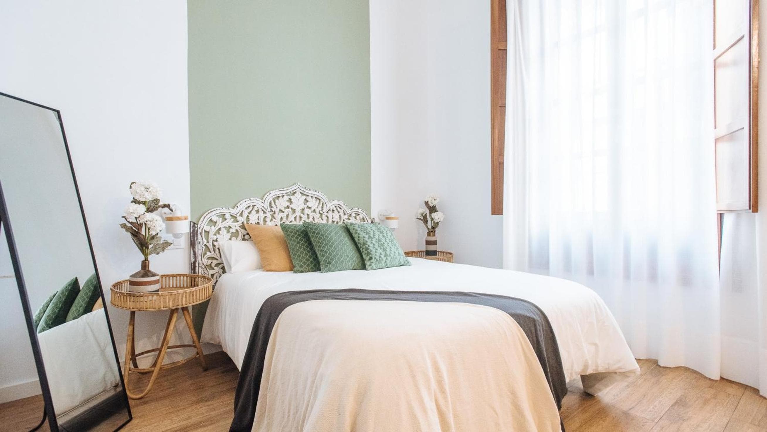 Lola de Triana Apartments — 14