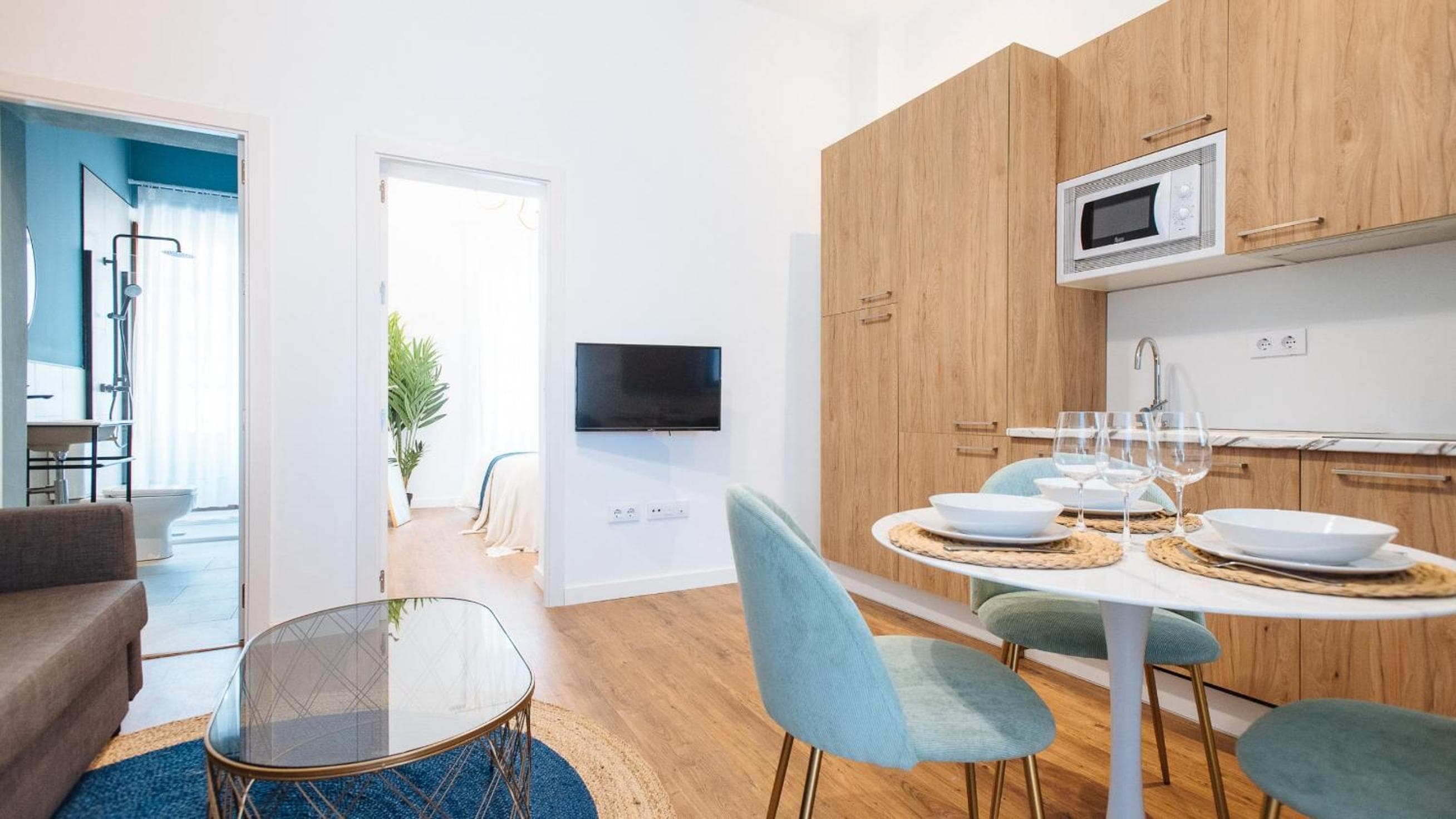 Lola de Triana Apartments — 23