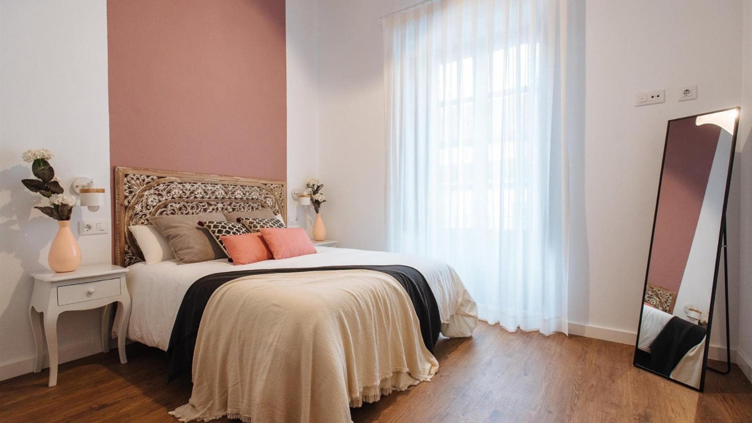 Lola de Triana Apartments — 17