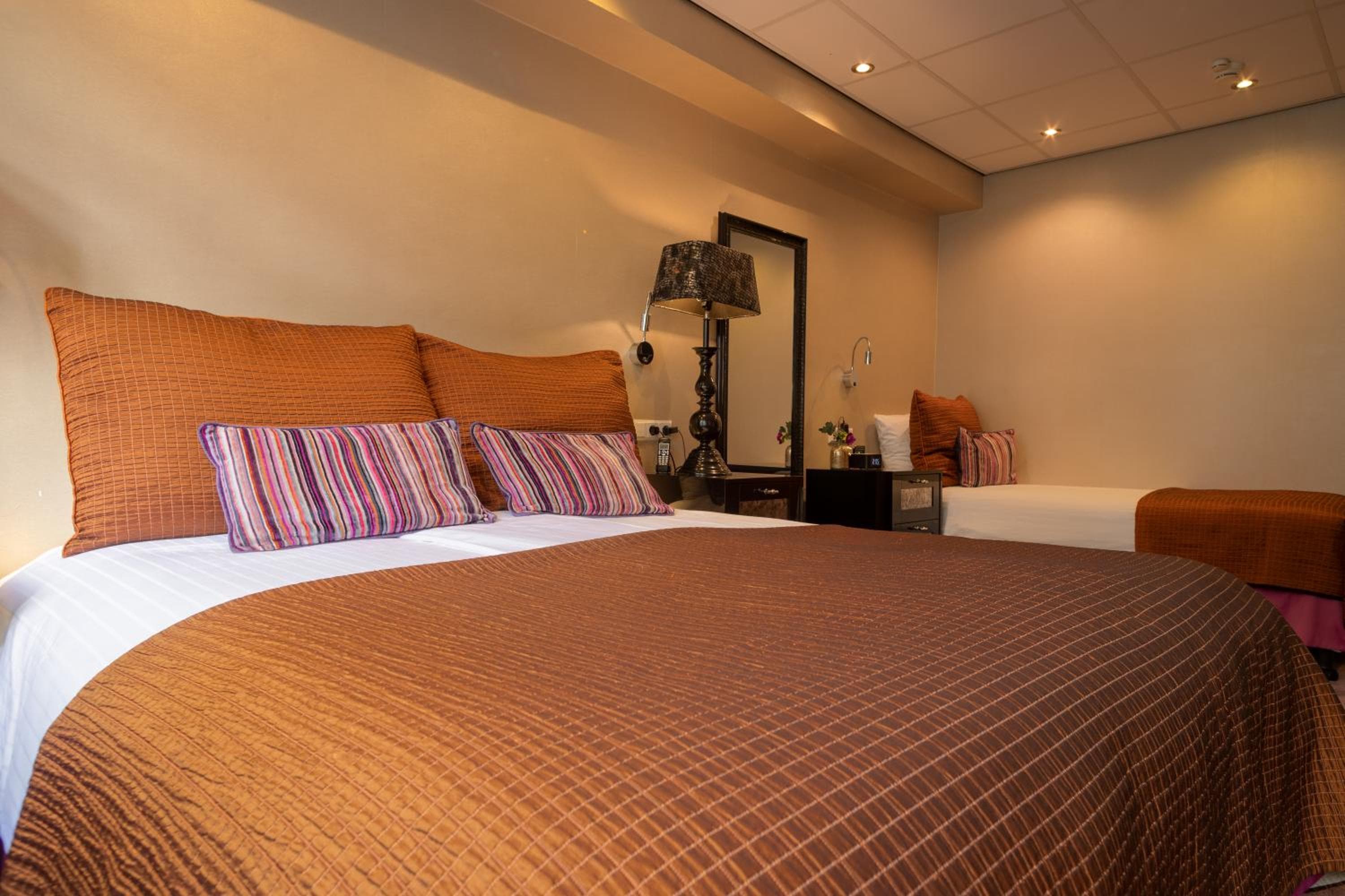 Hotel Sebastians — 4