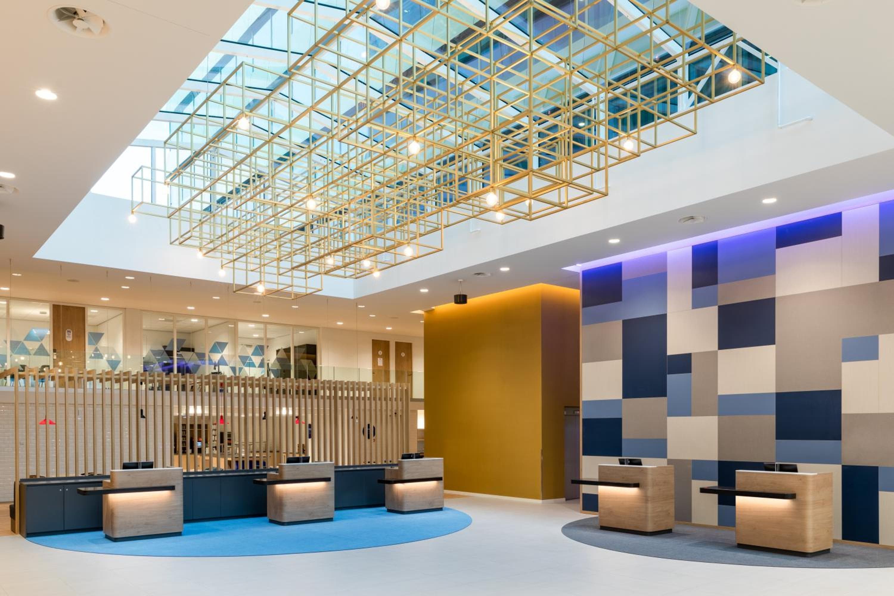 Holiday Inn Express Amsterdam - North Riverside, ein IHG Hotel — 2