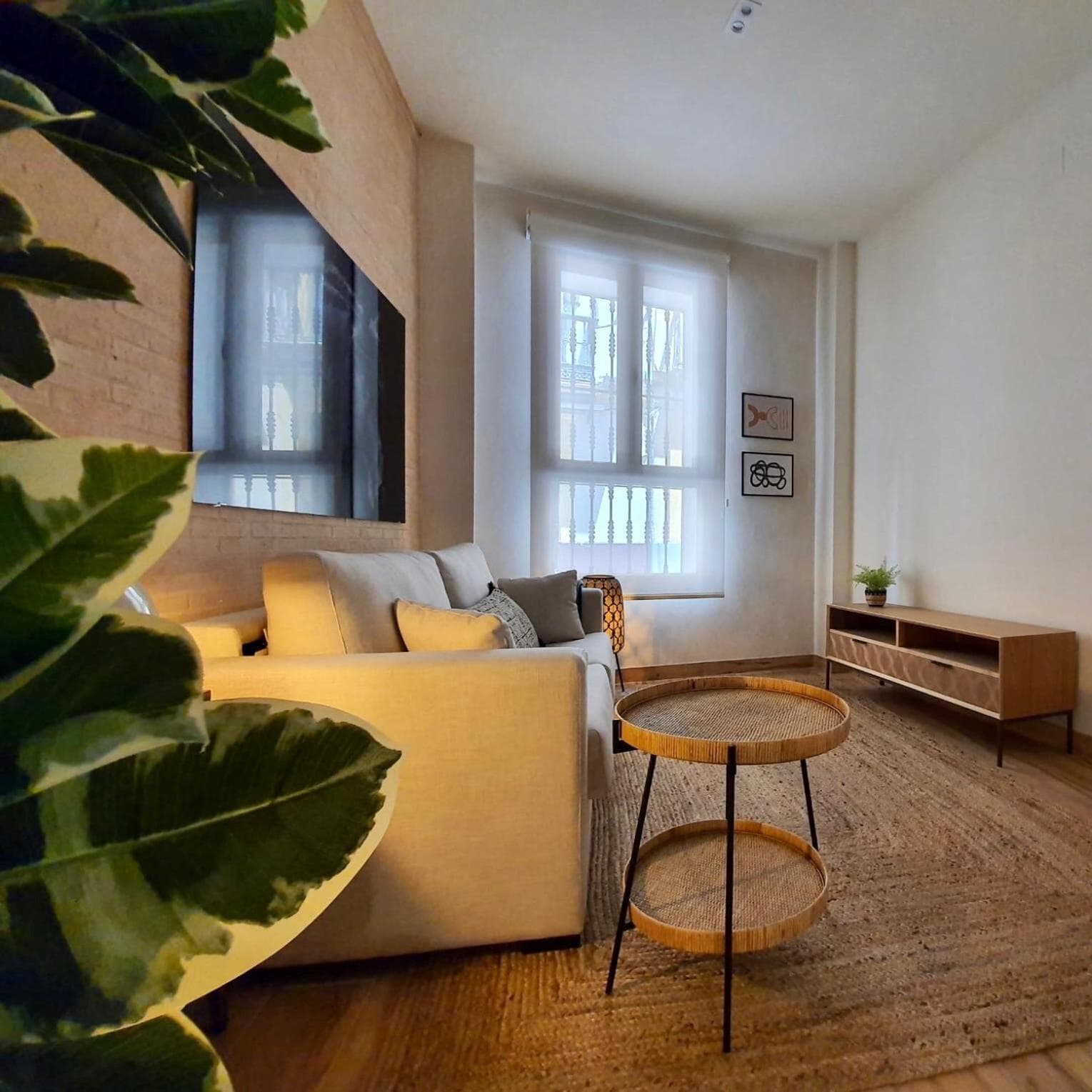 MH Apartments Central Sevilla — 5