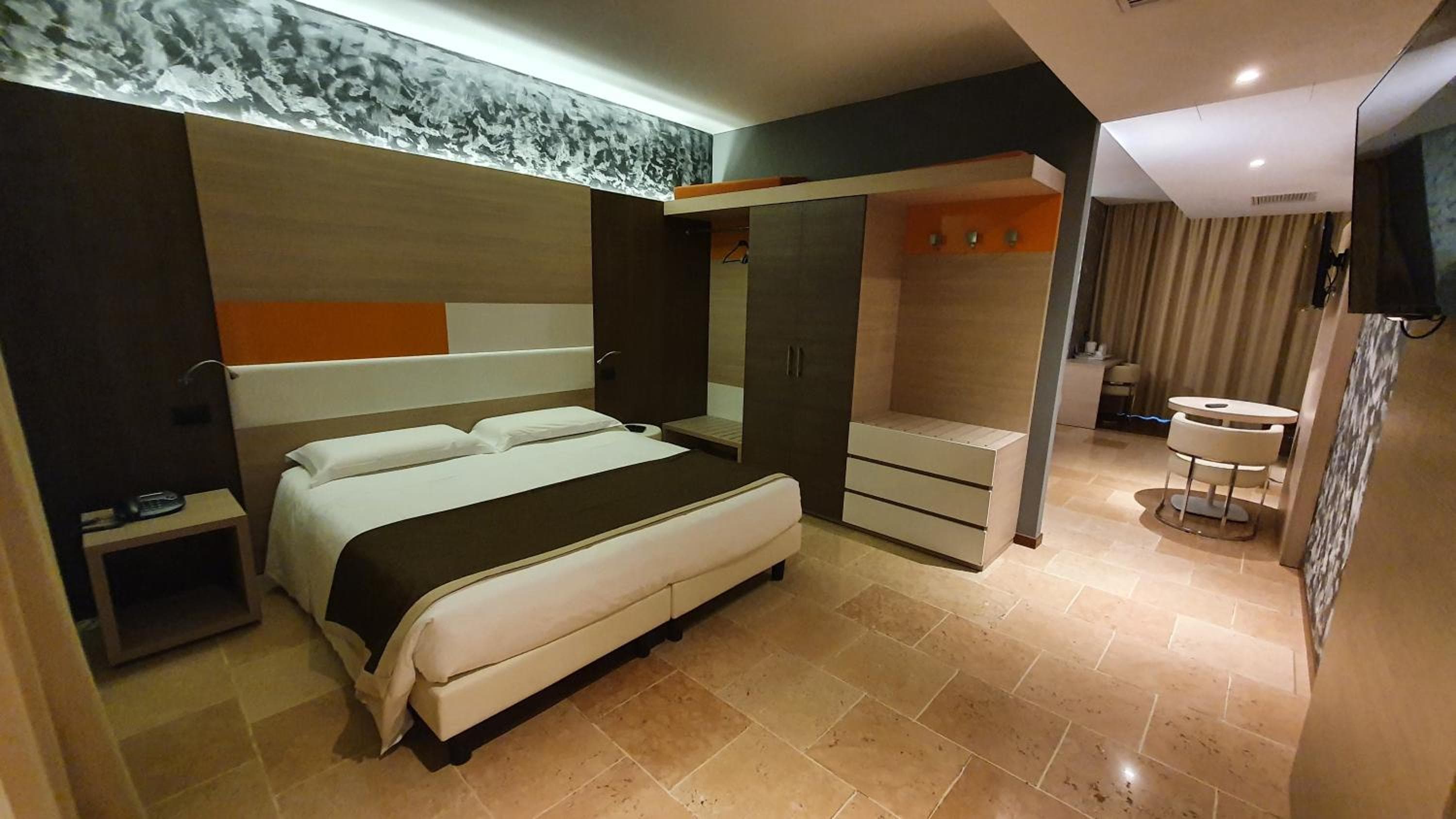 Hotel Metrò — 11