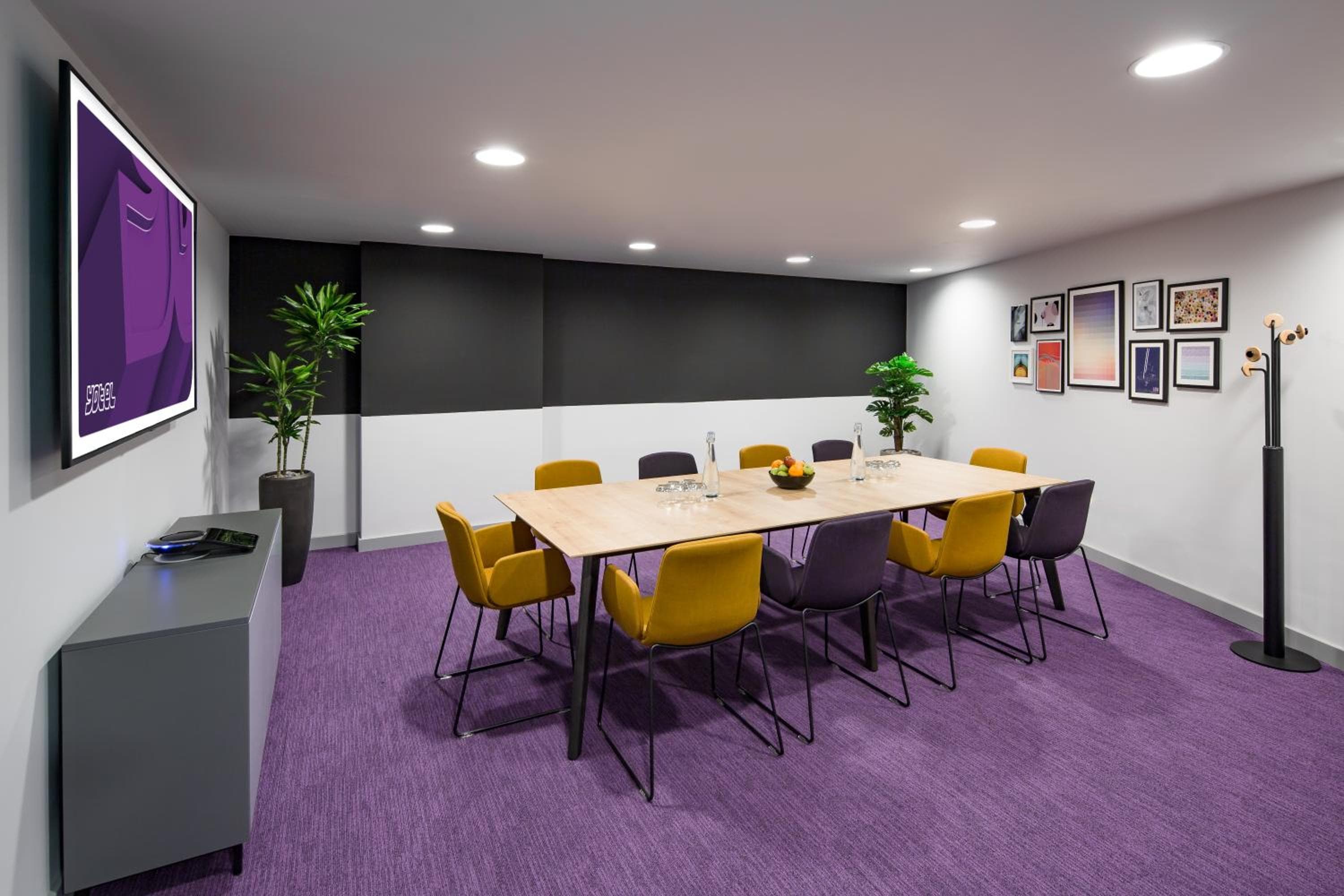 YOTEL Ciudad de Londres — 13