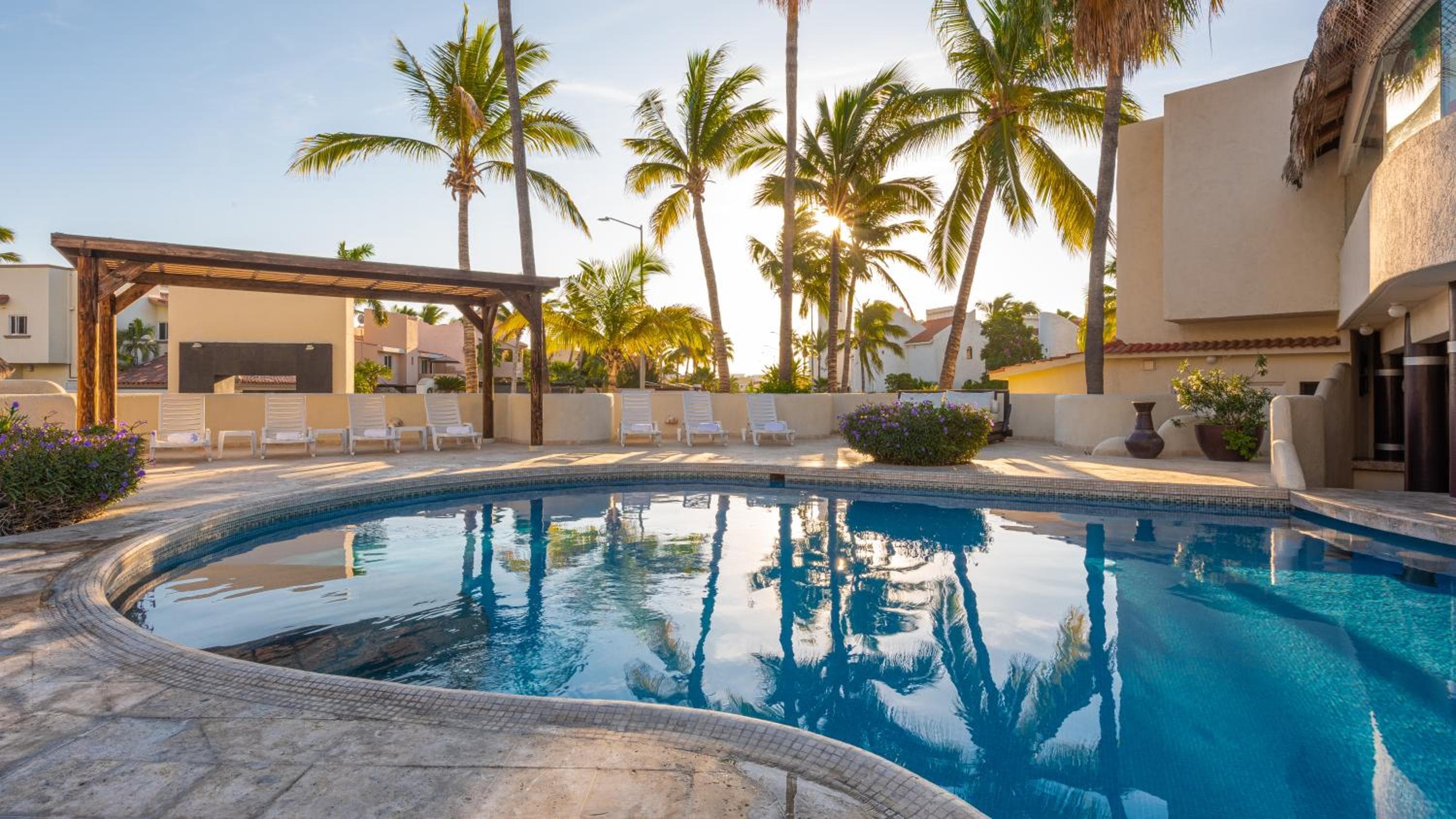 Park Royal Homestay Los Cabos — 14