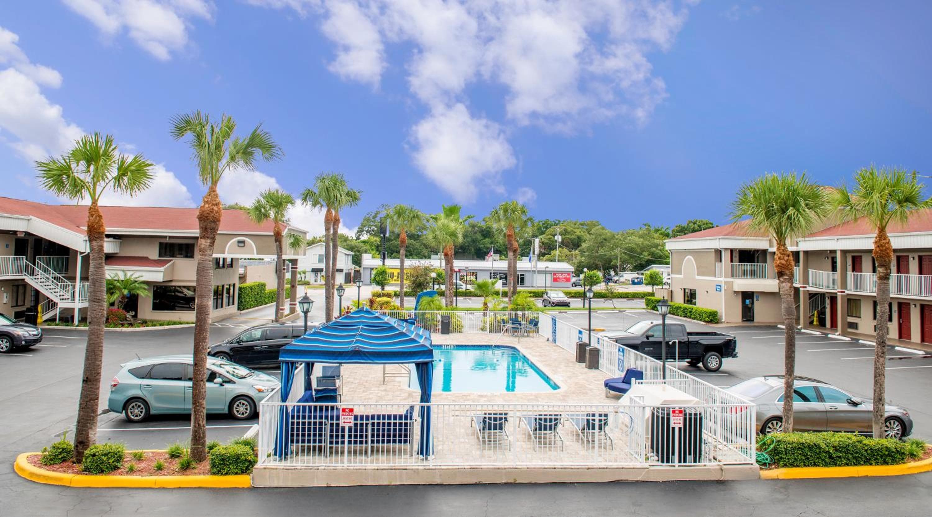 Hotel Süd Tampa & Suiten — 6