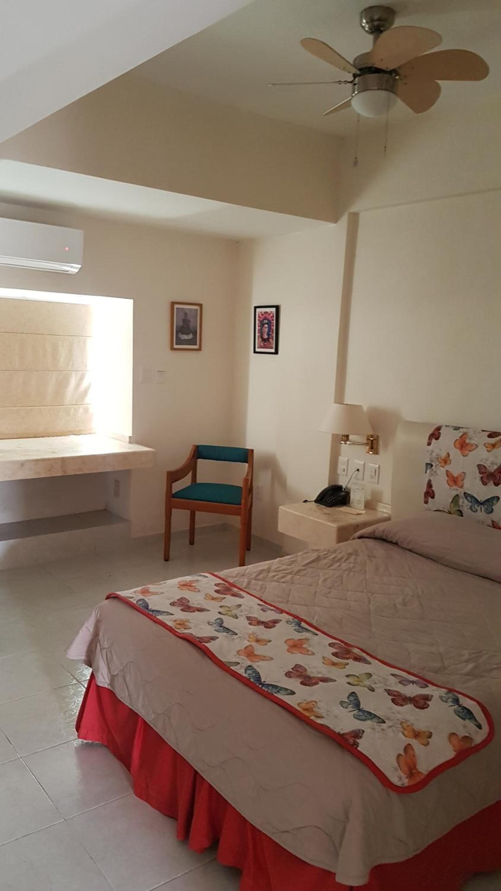 Hotel y Suites Nader — 16