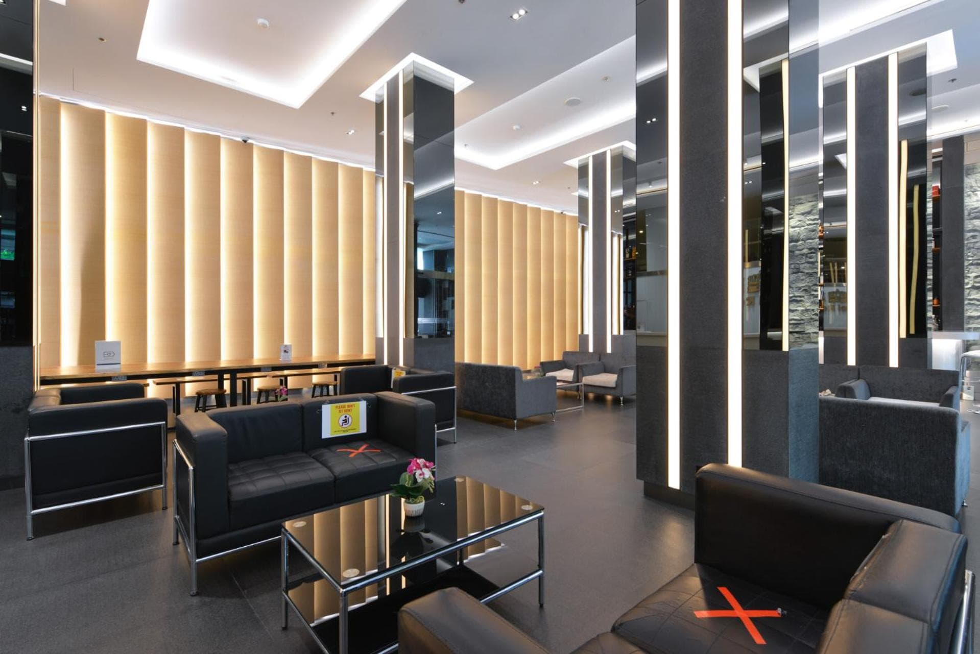 Hotel Royal Bangkok — 9