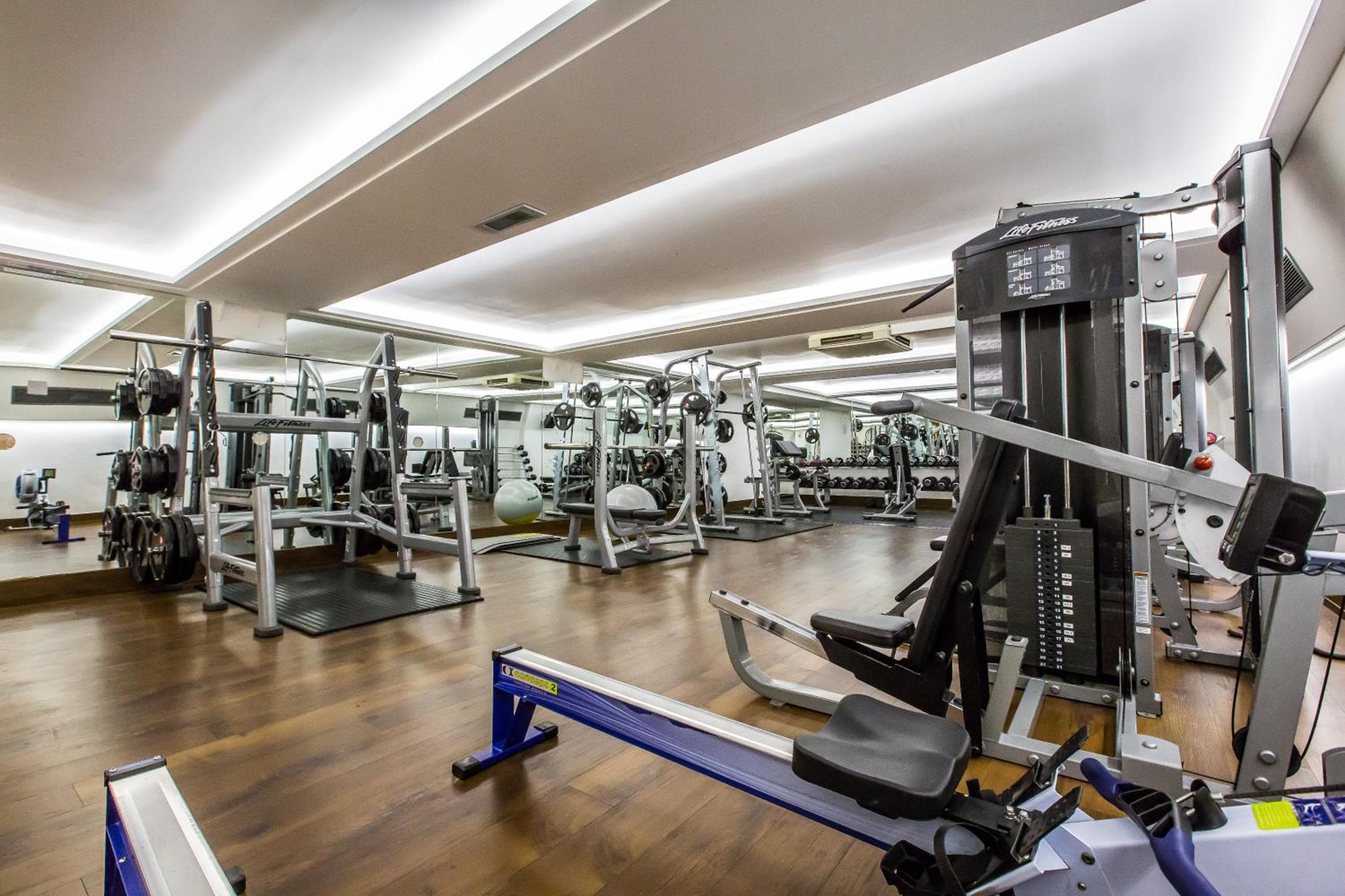 Holiday Inn London Kensington High St. by IHG — 4