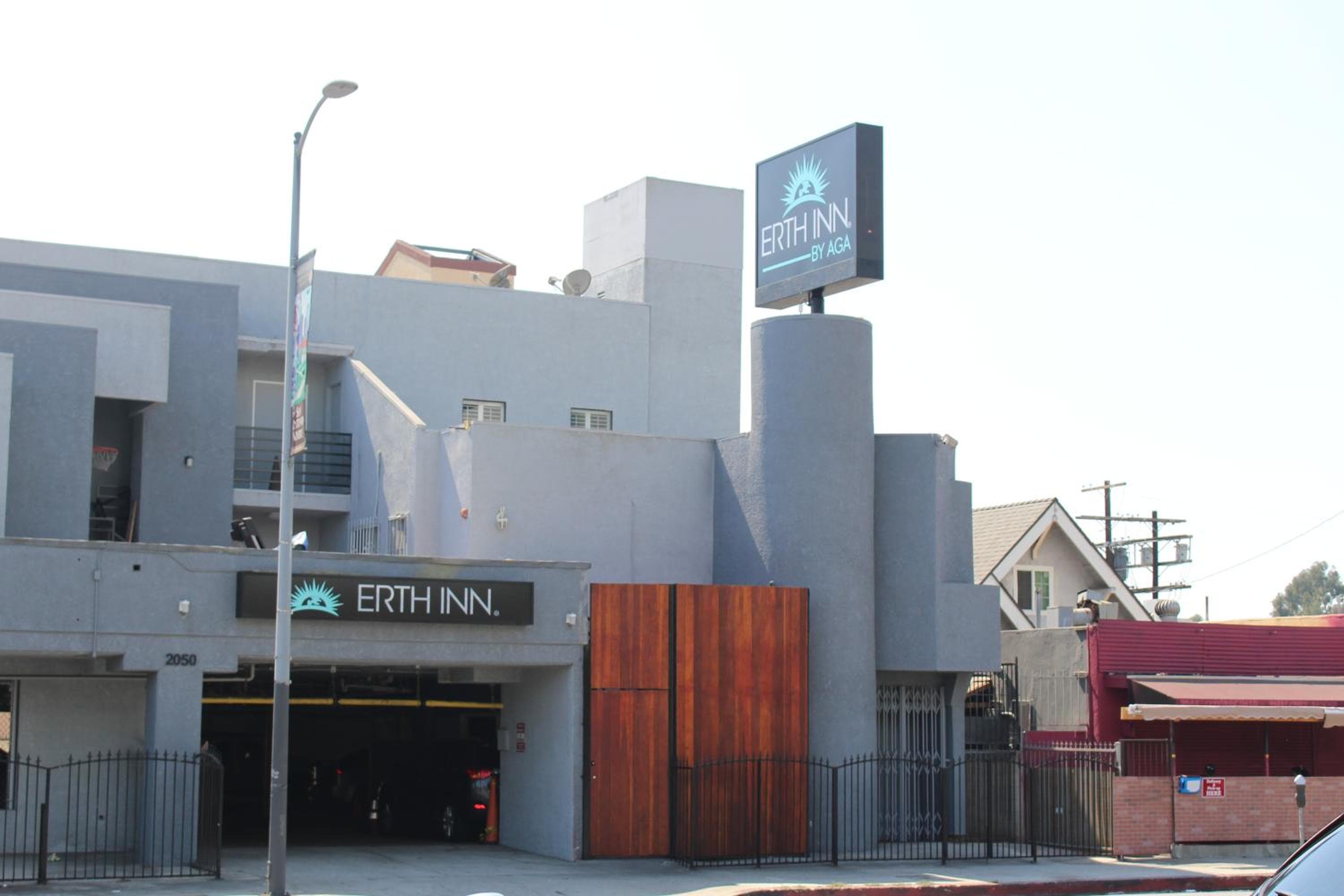 ERTH INN by AGA Los Angeles --> ERTH INN von AGA Los Angeles — 1