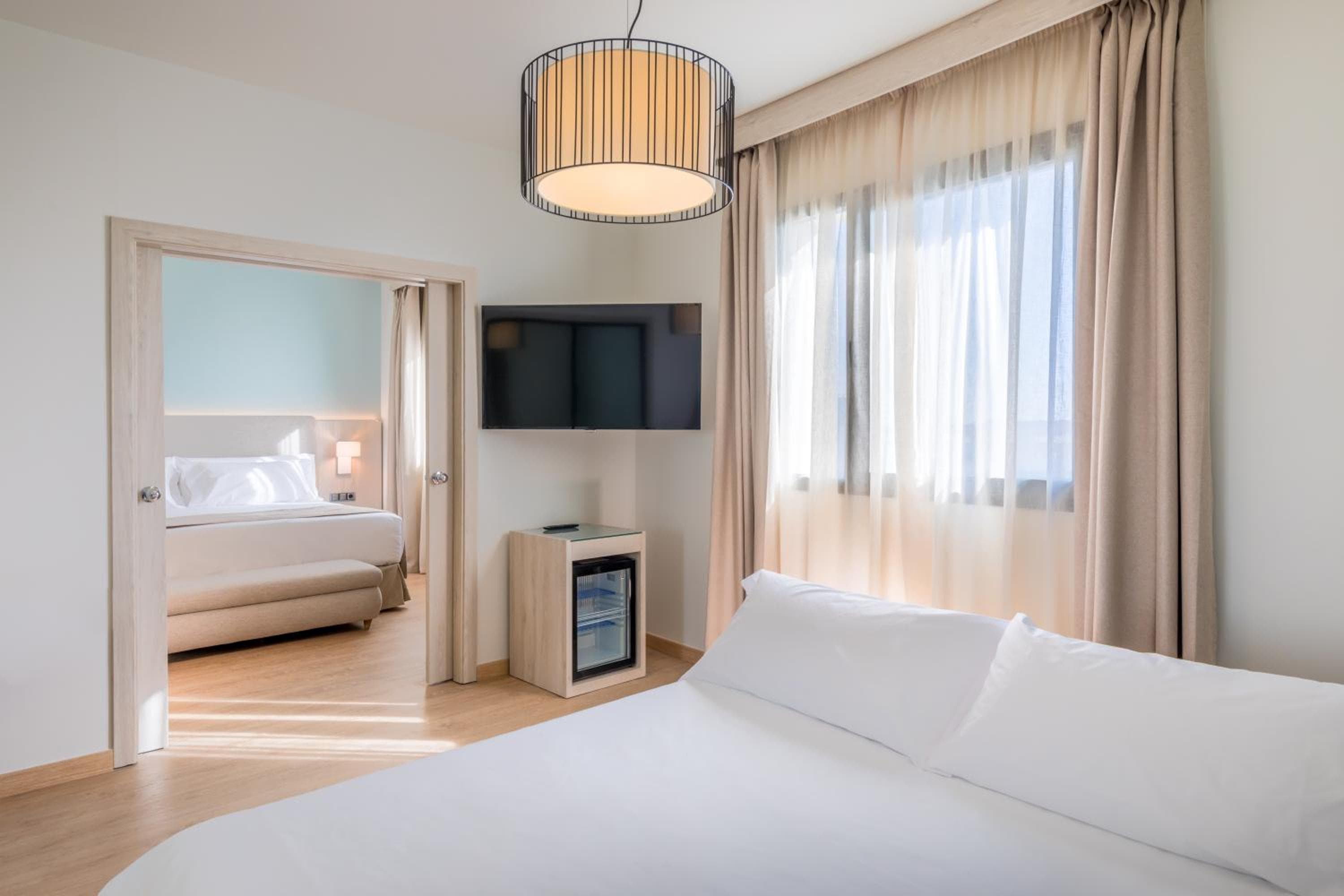 Occidental Sevilla Viapol — 11