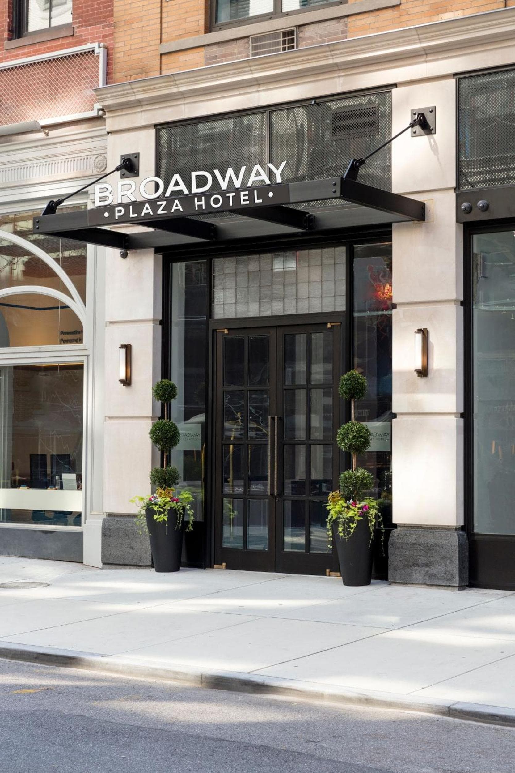 Broadway Plaza Hotel — 3