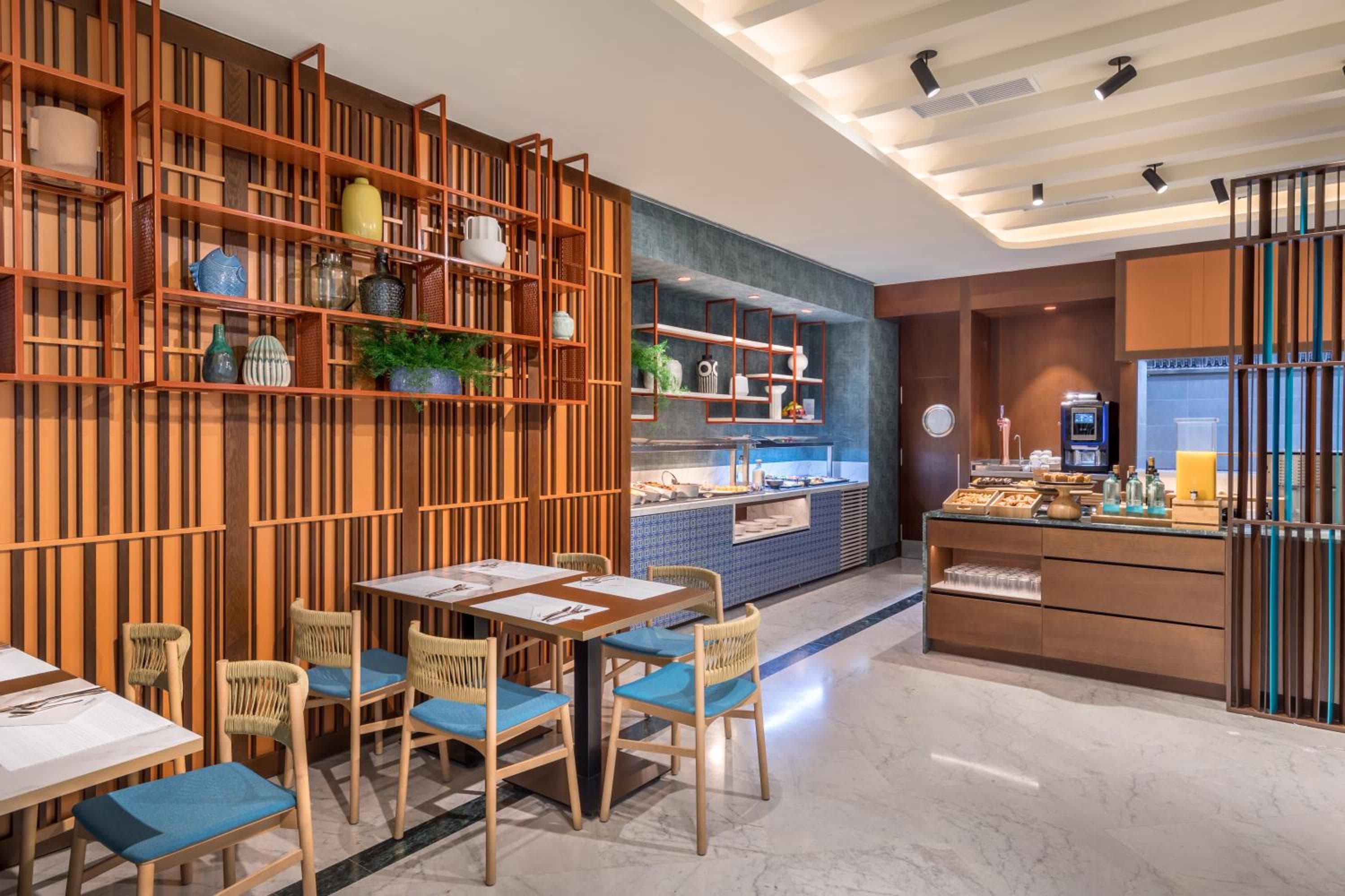 Occidental Sevilla Viapol — 20