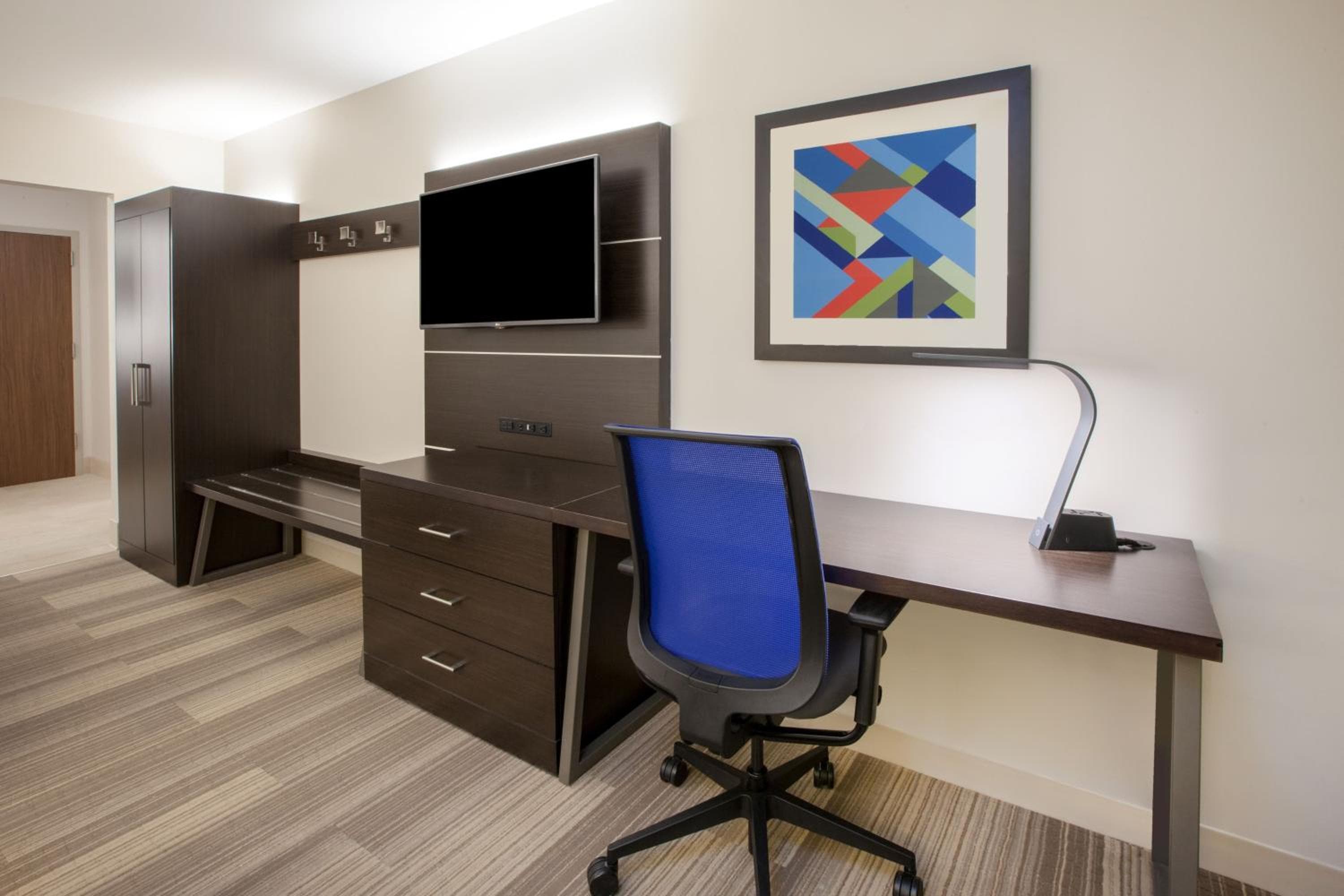 Holiday Inn Express Hotel & Suites Las Vegas NM by IHG — 25