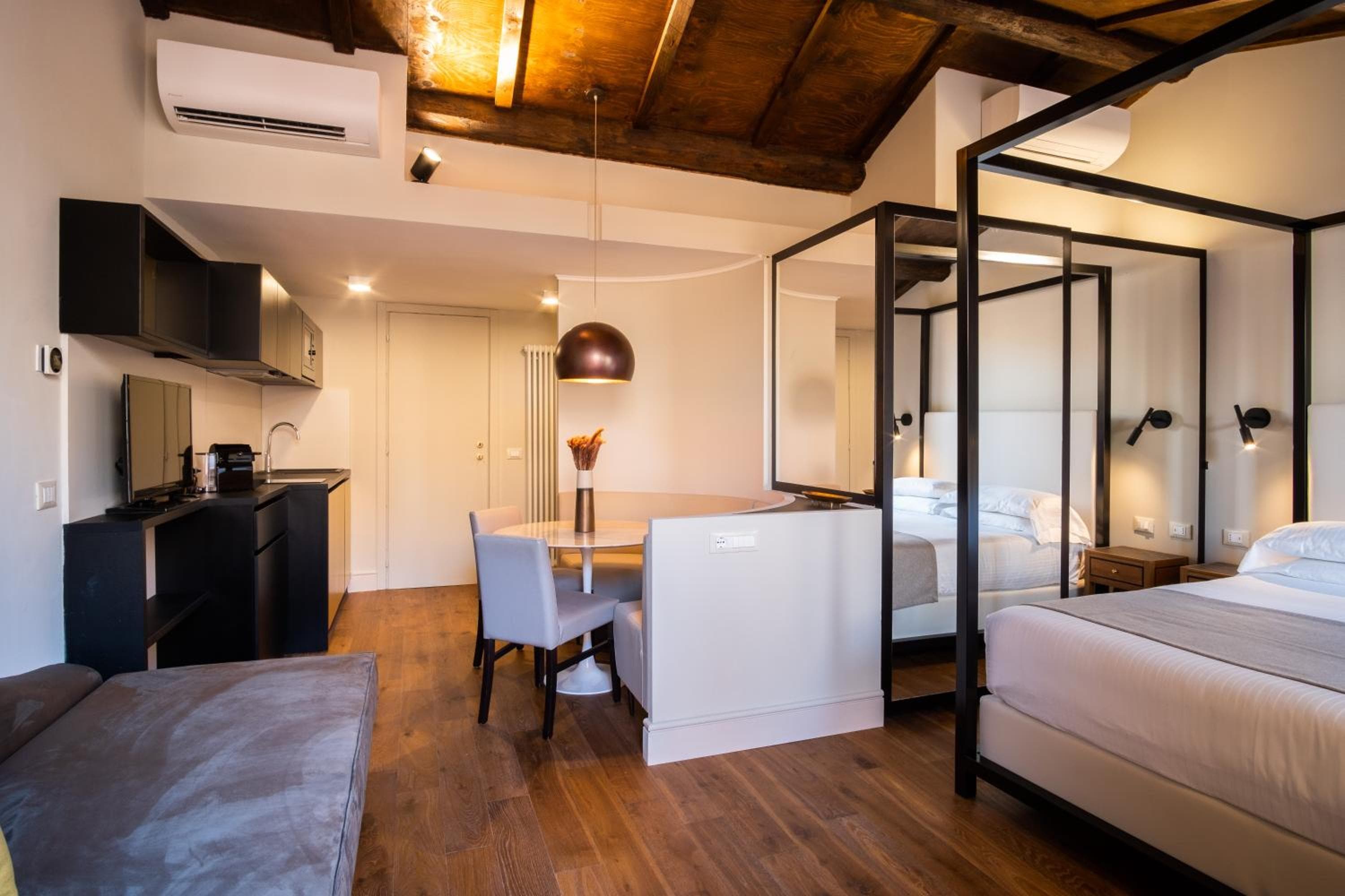 Hotel Smeraldo — 12