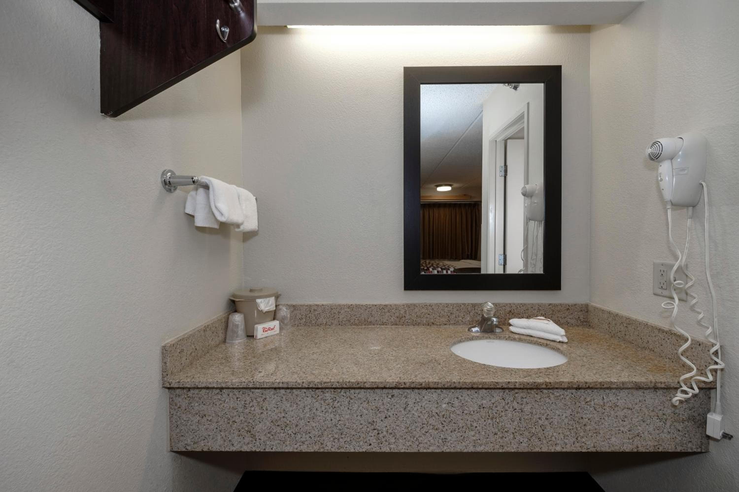 Red Roof Inn Tampa-Brandon — 28