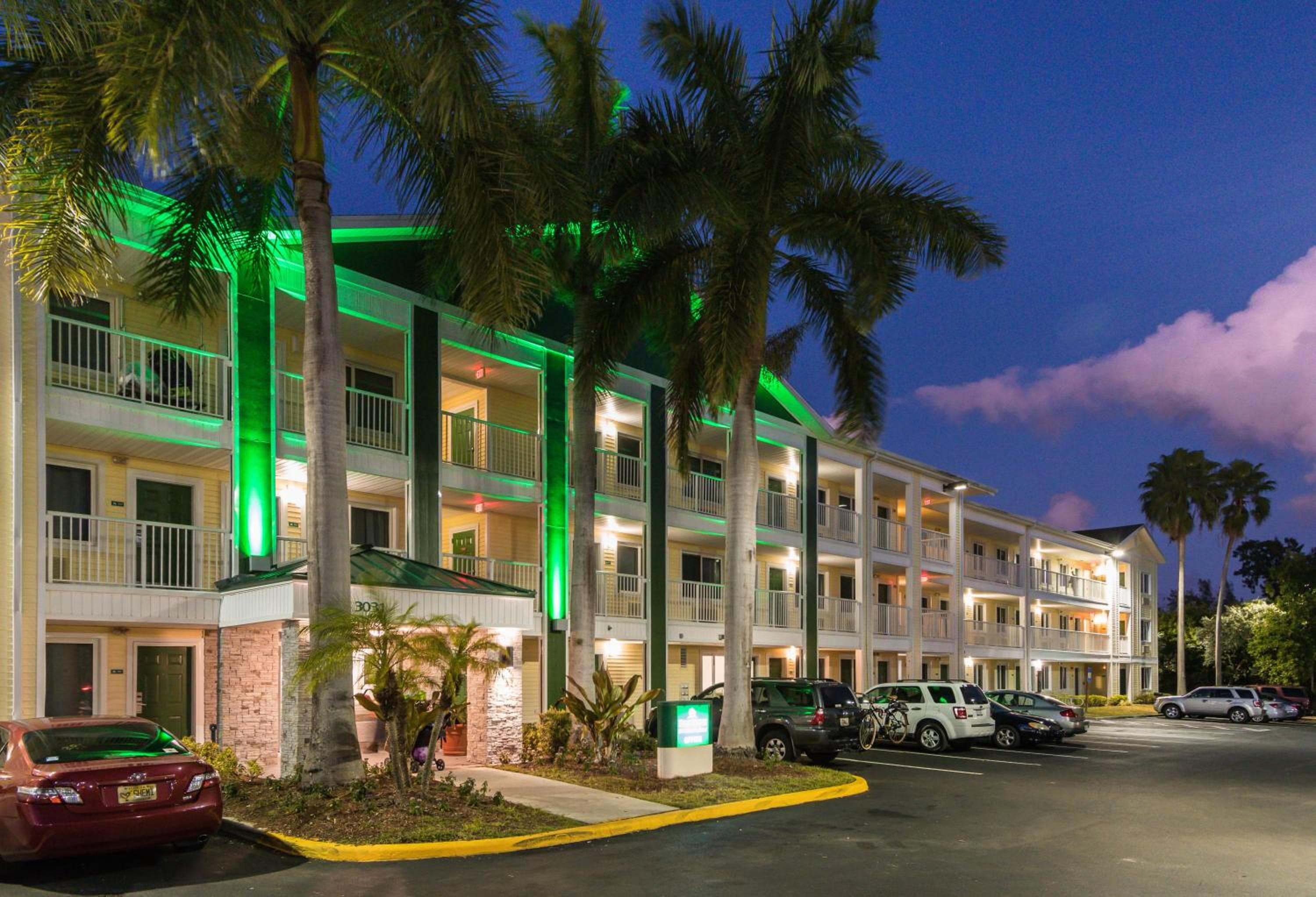 InicioTowne Studios de Red Roof Fort Lauderdale — 9