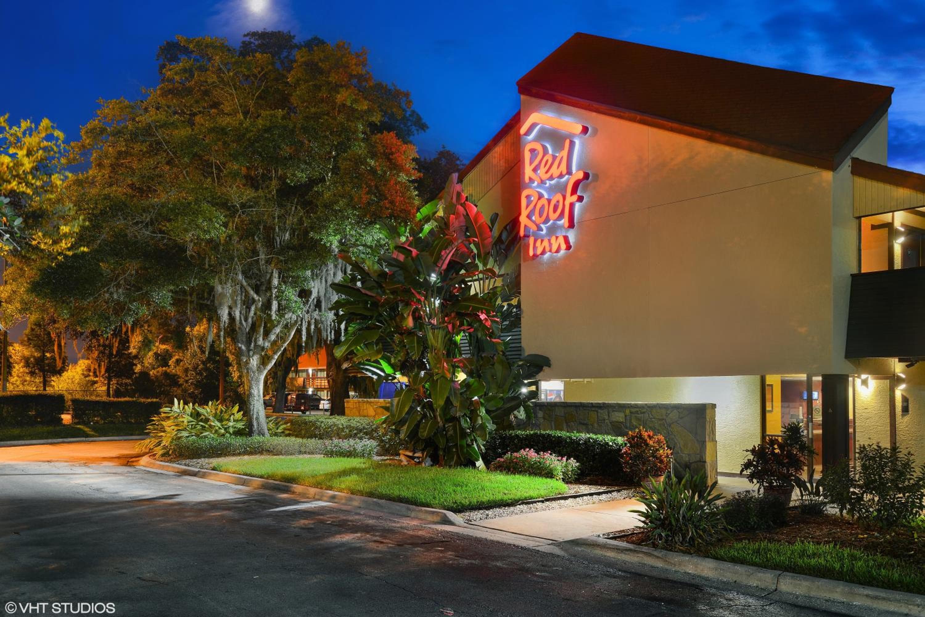 Red Roof Inn Tampa Fairgrounds - Casino — 3