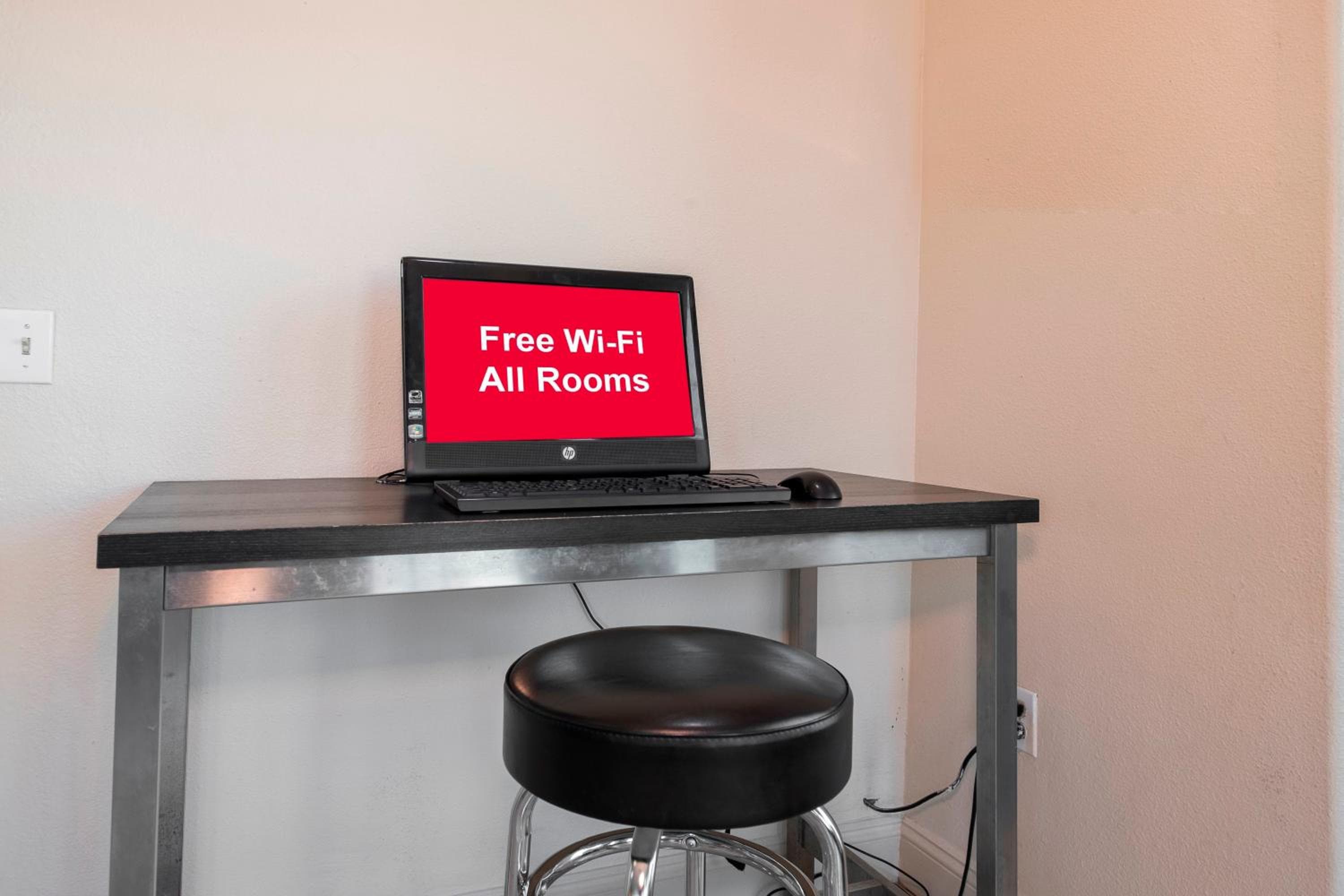 Red Roof Inn Orlando Sur - Florida Mall — 10