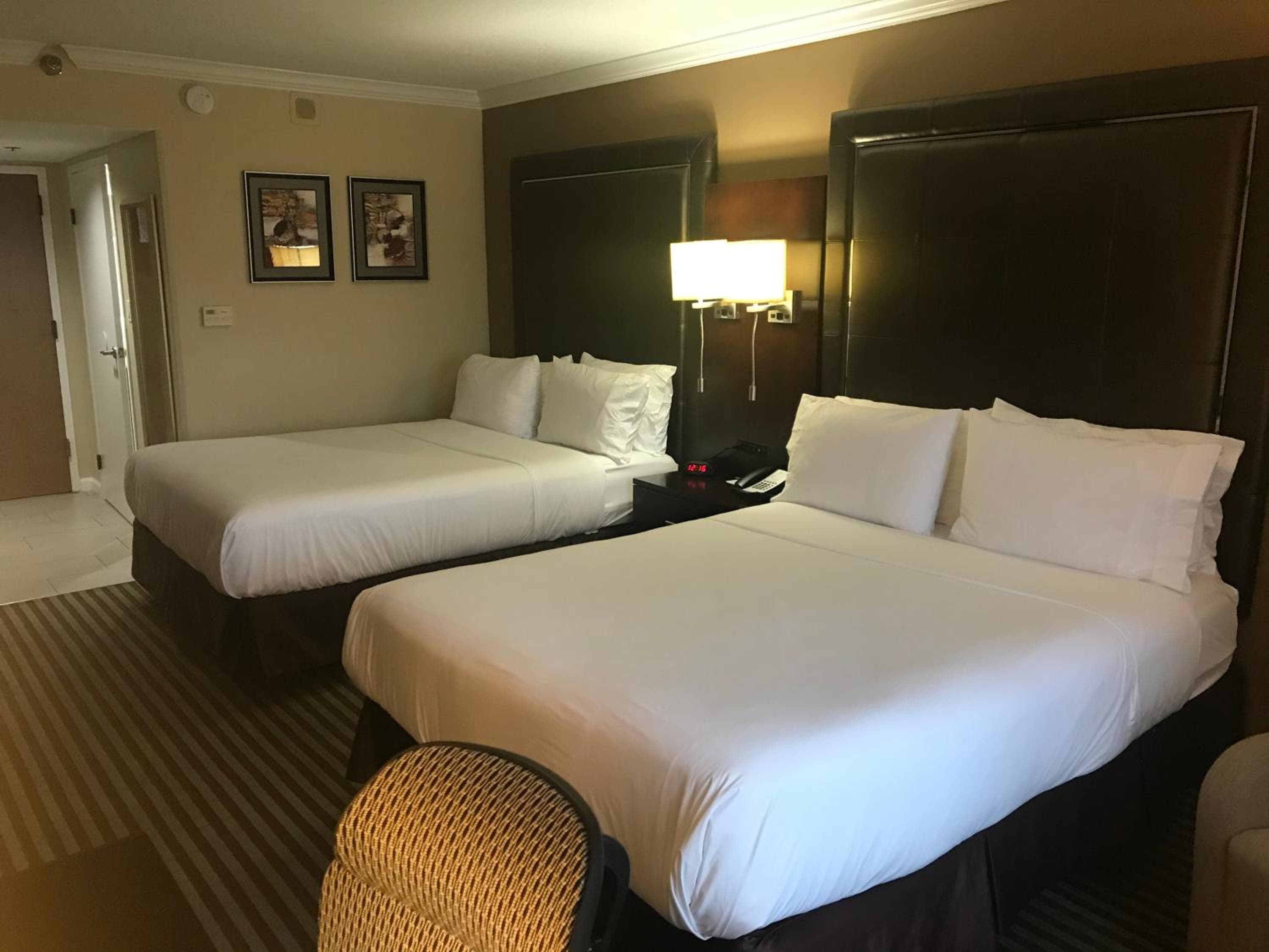 Holiday Inn Orlando East-UCF Area by IHG — 10