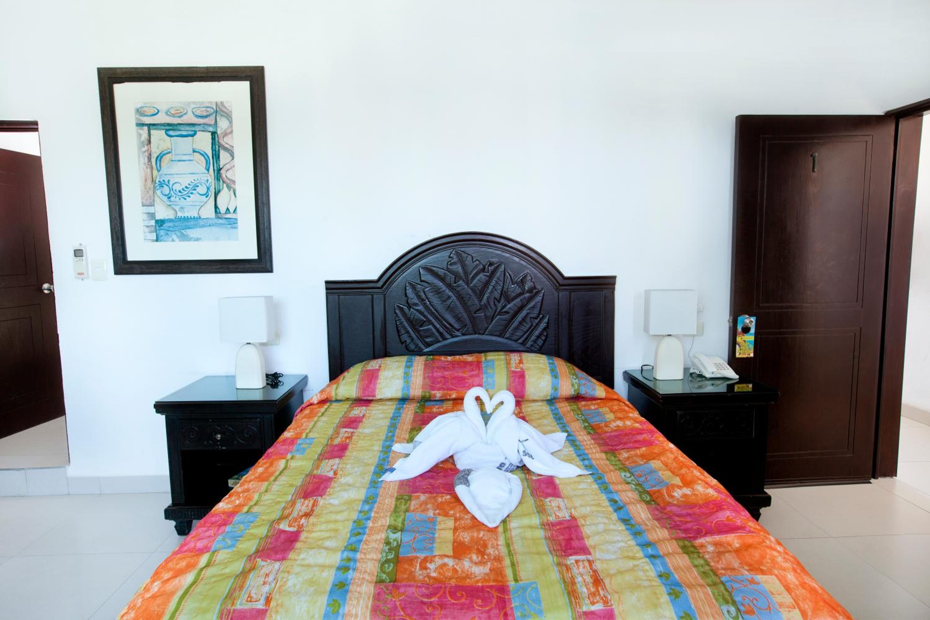 Hotel Del Sol — 3