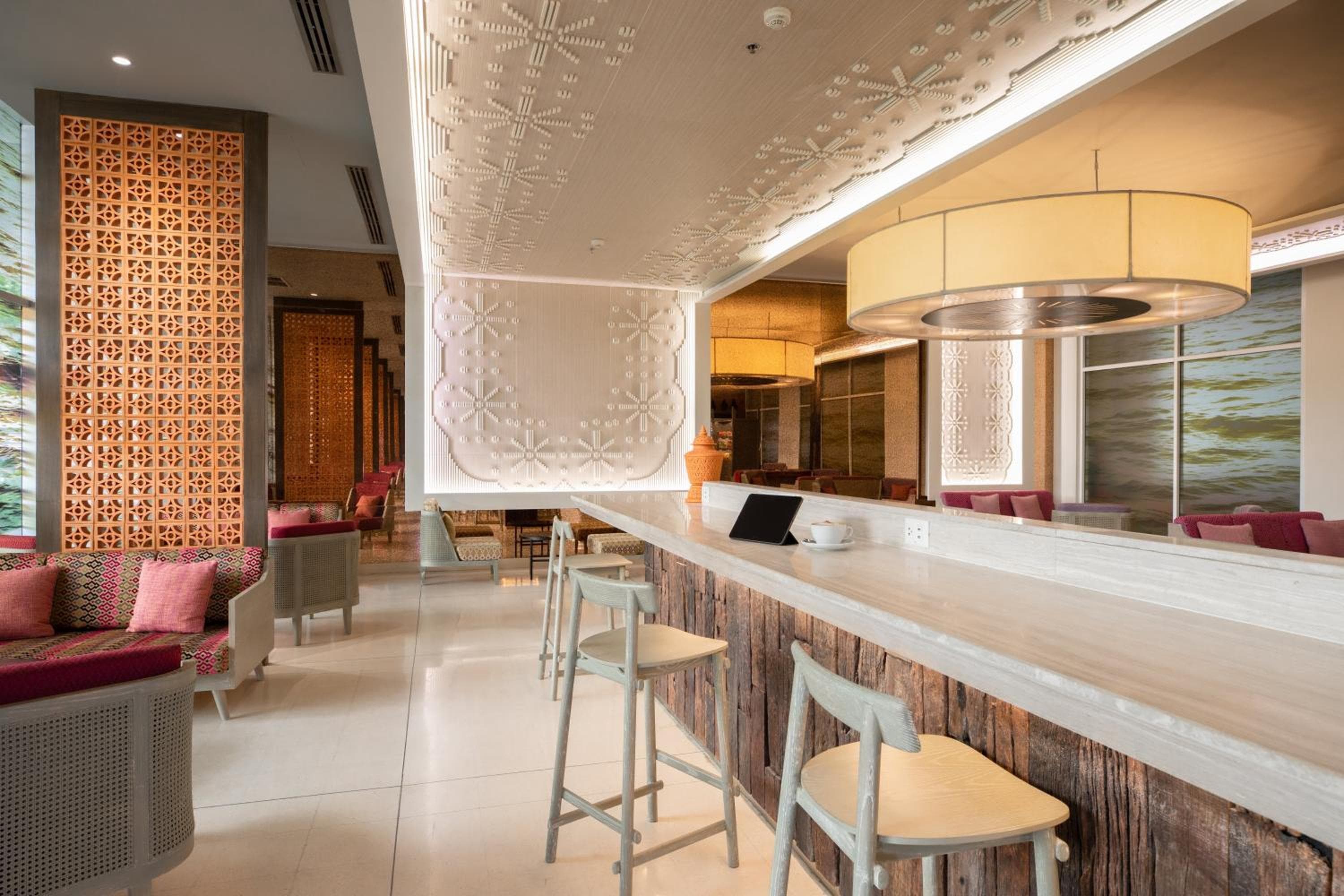 Centara Life Government Complex Hotel & Convention Centre Chaeng Watthana — 8
