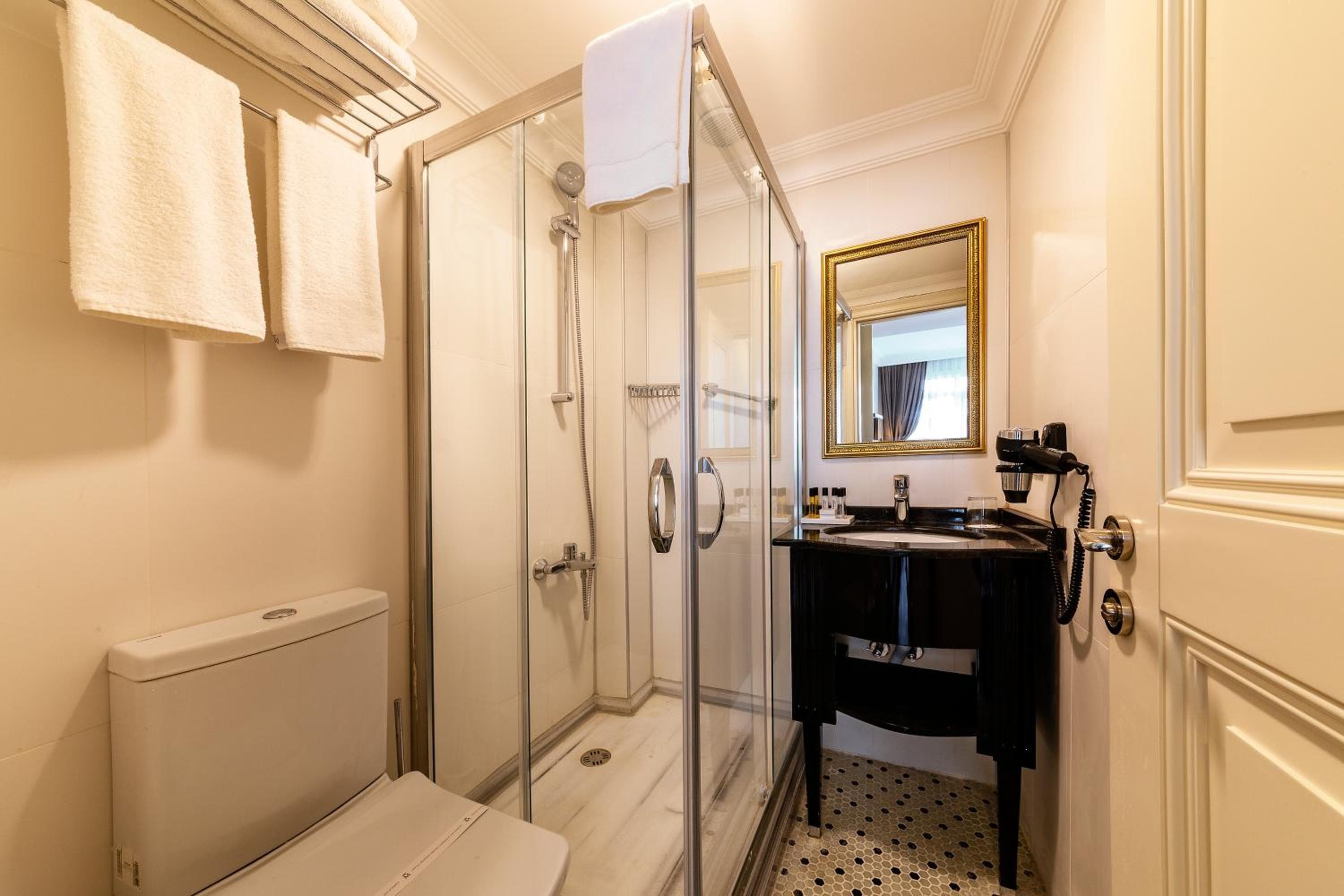 Hotel Merodi La Porta — 11