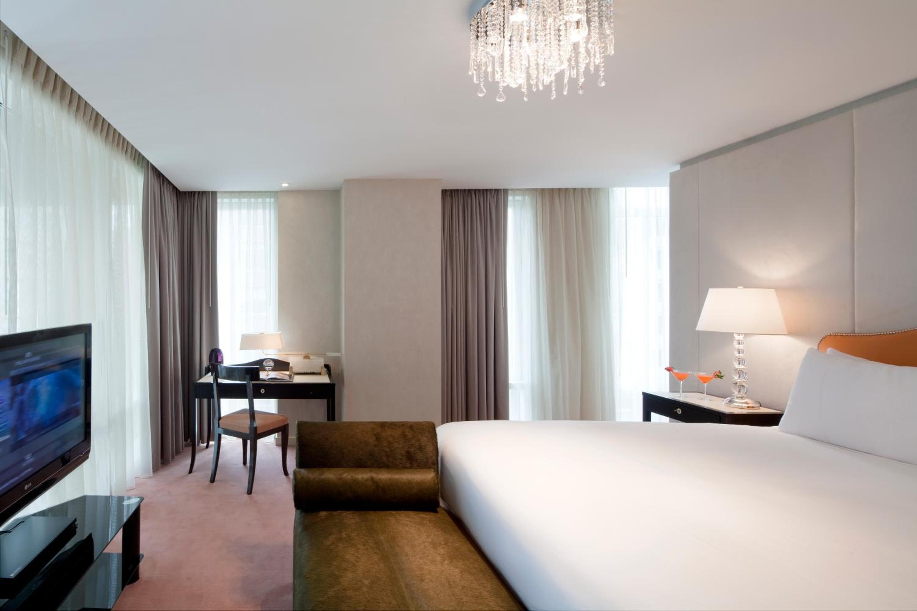 Royalton Park Avenue — 18
