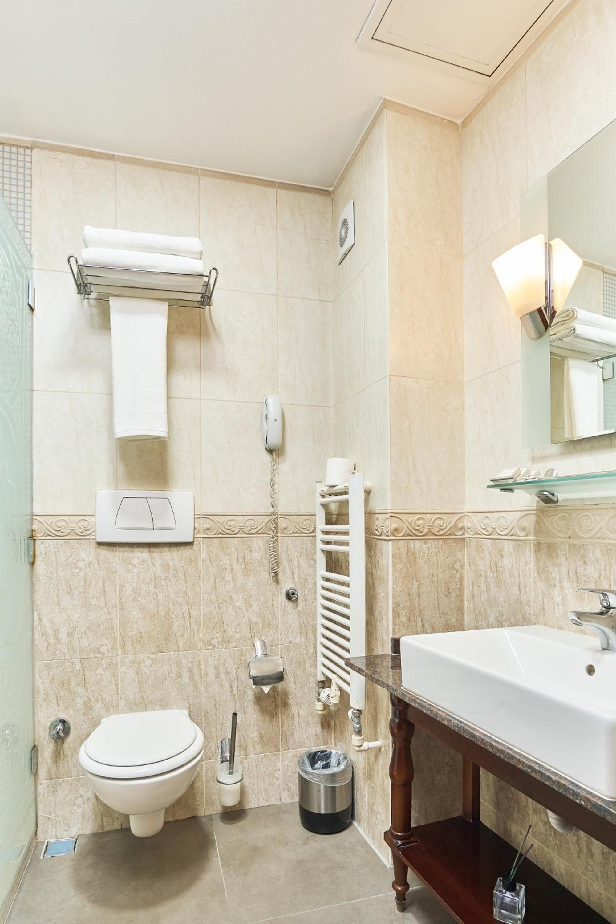 Best Western Empire Palace Hotel & Spa — 8