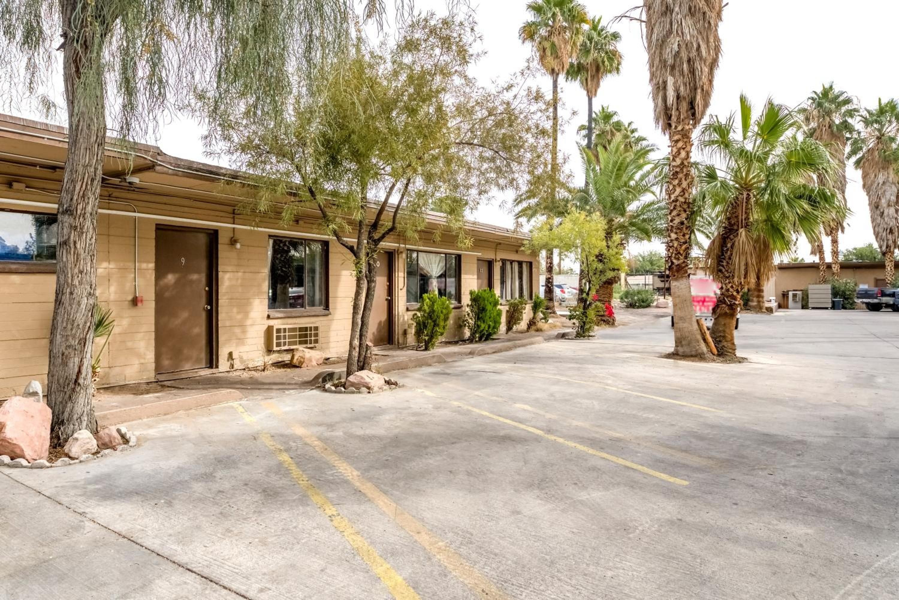 OYO Oasis Motel Las Vegas I-15 — 30
