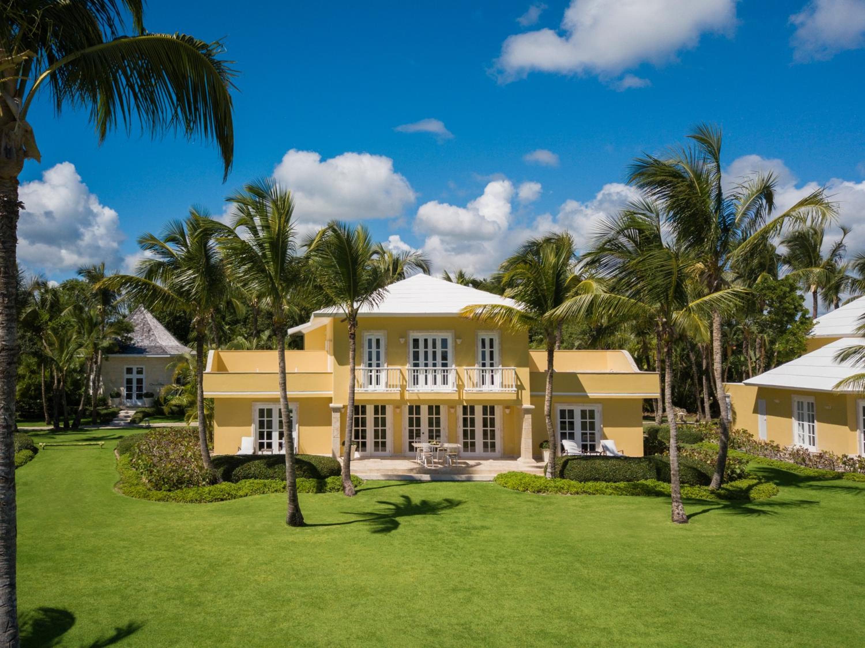 Tortuga Bay — 9