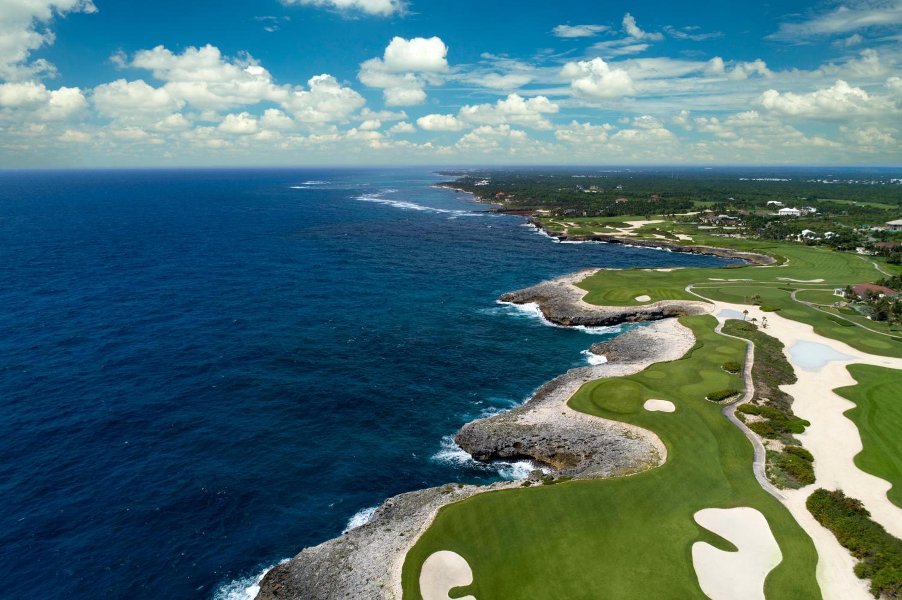 Tortuga Bay — 16