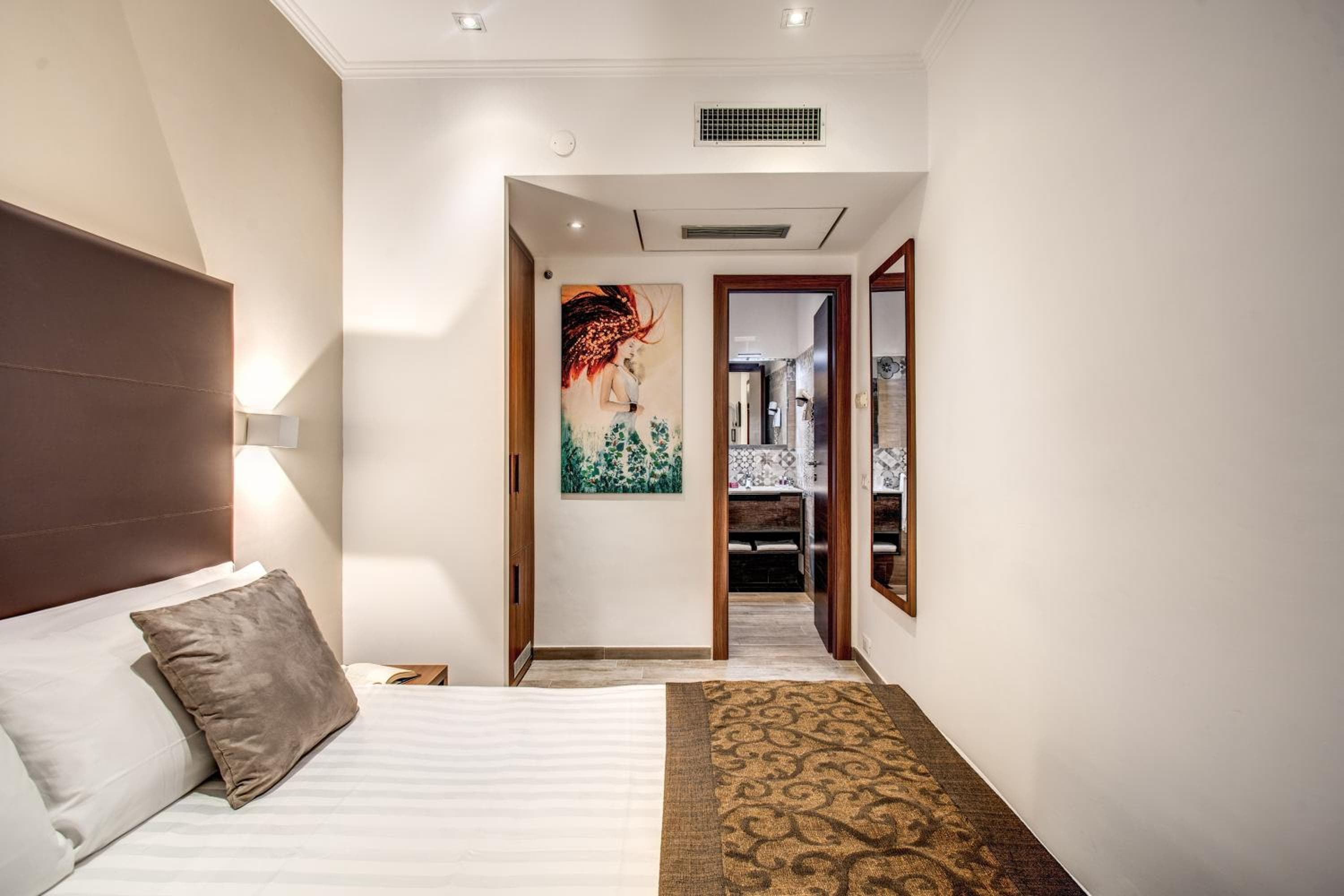Hotel Roma — 28
