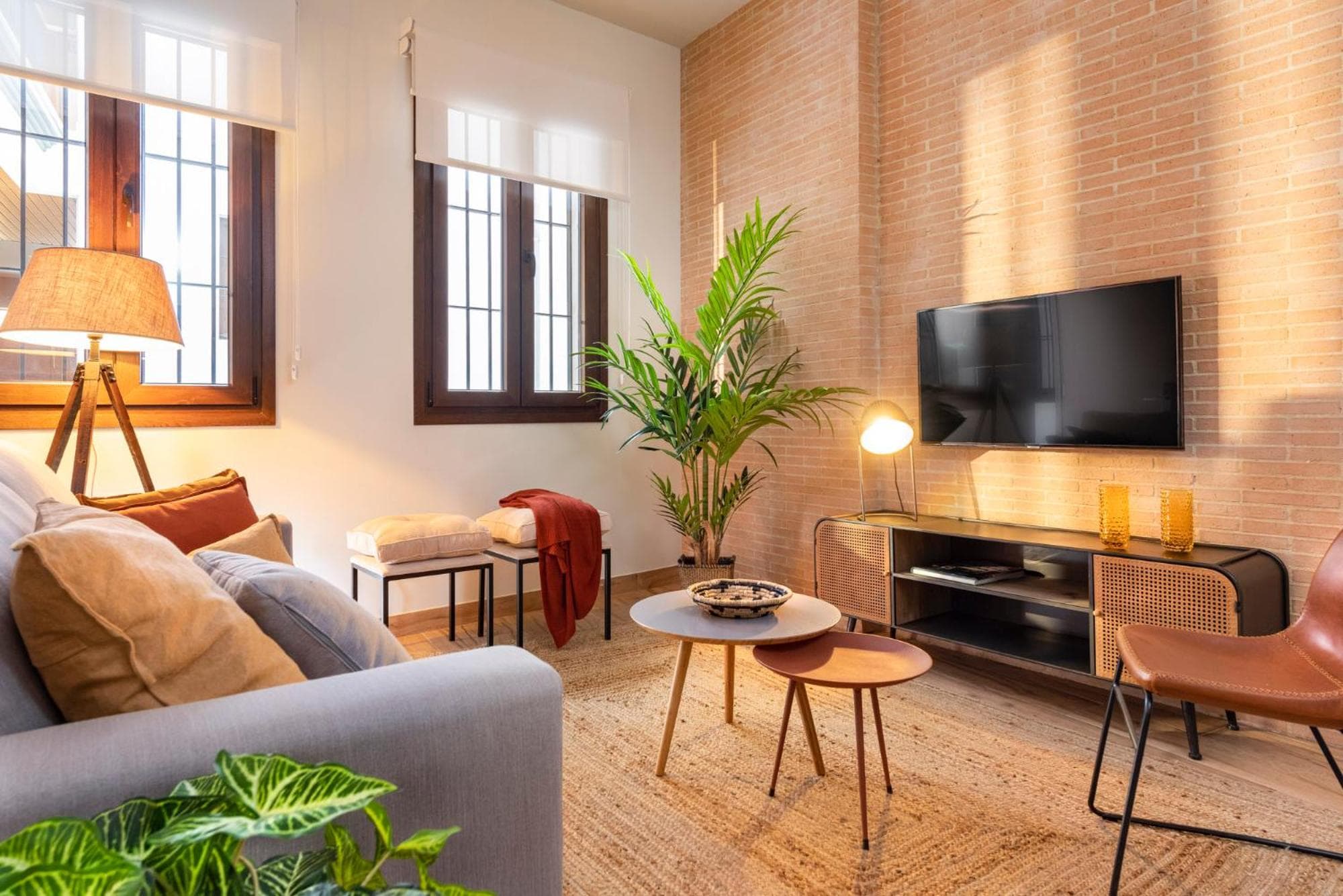 MH Apartments Central Sevilla — 23