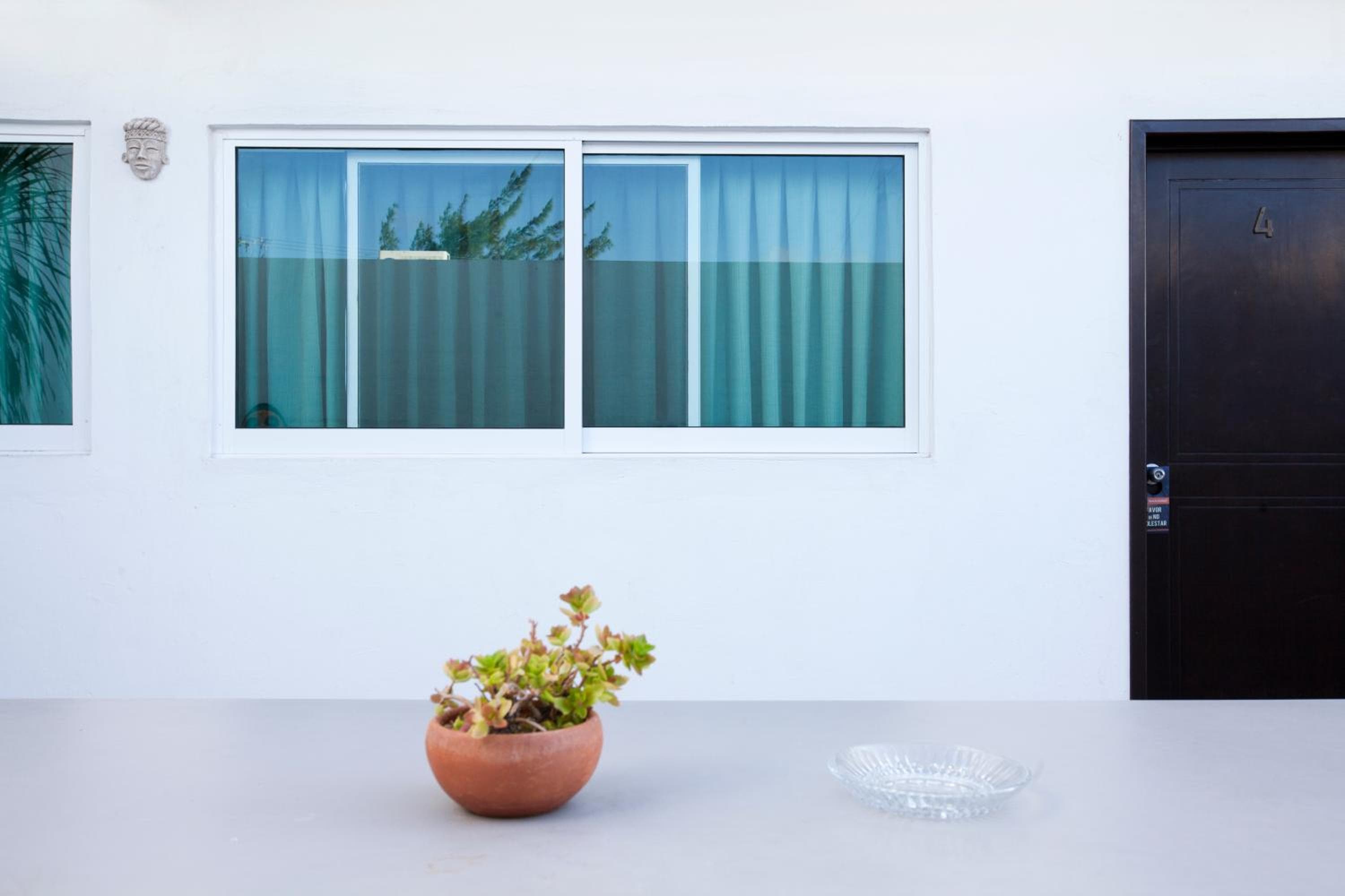 Hotel Del Sol — 23