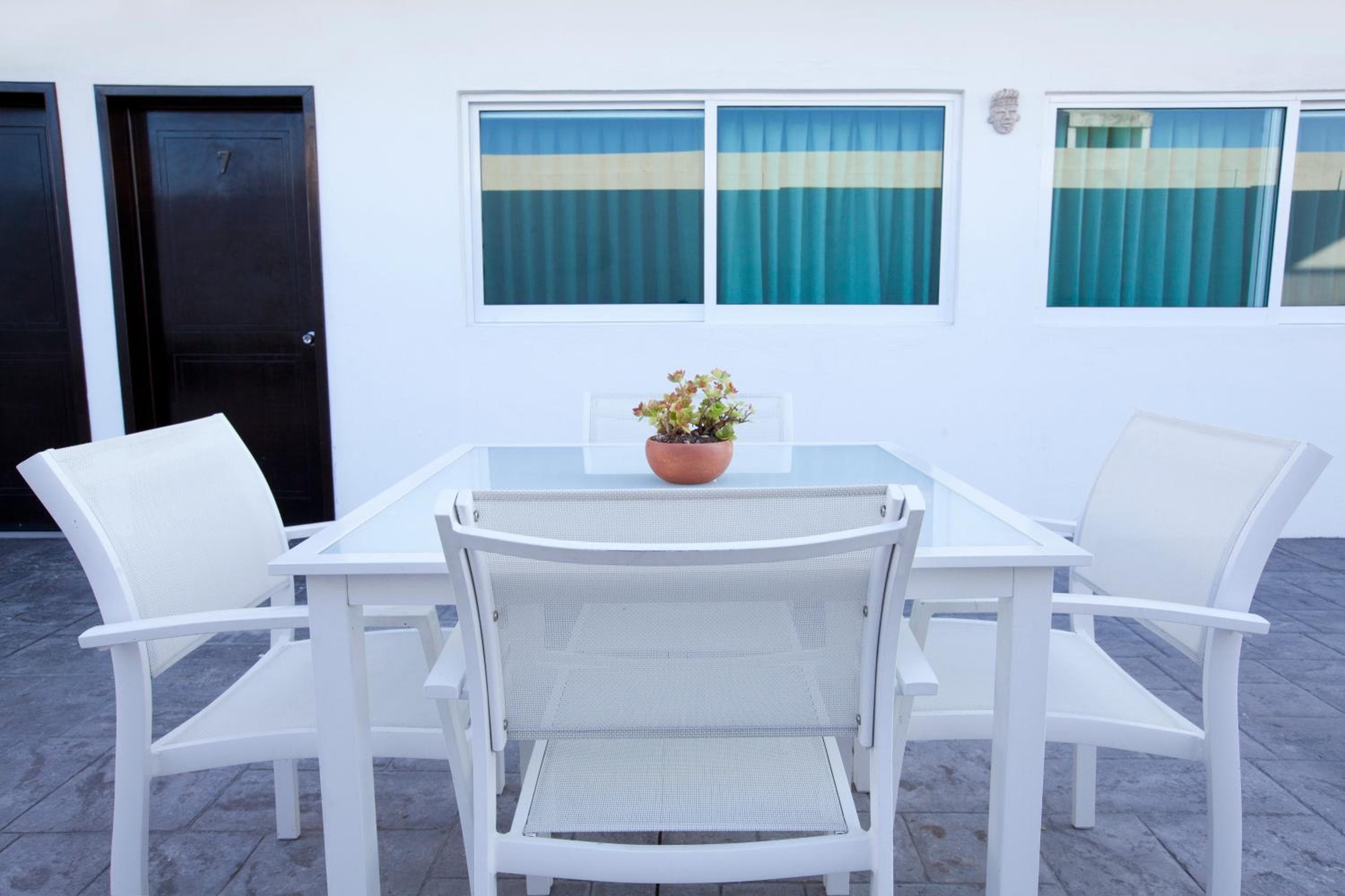 Hotel Del Sol — 14