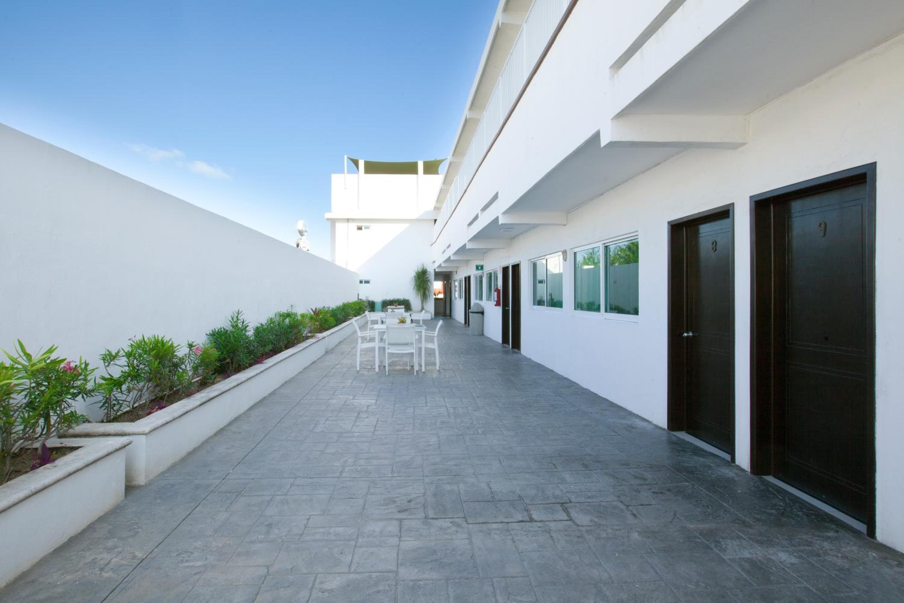 Hotel Del Sol — 19