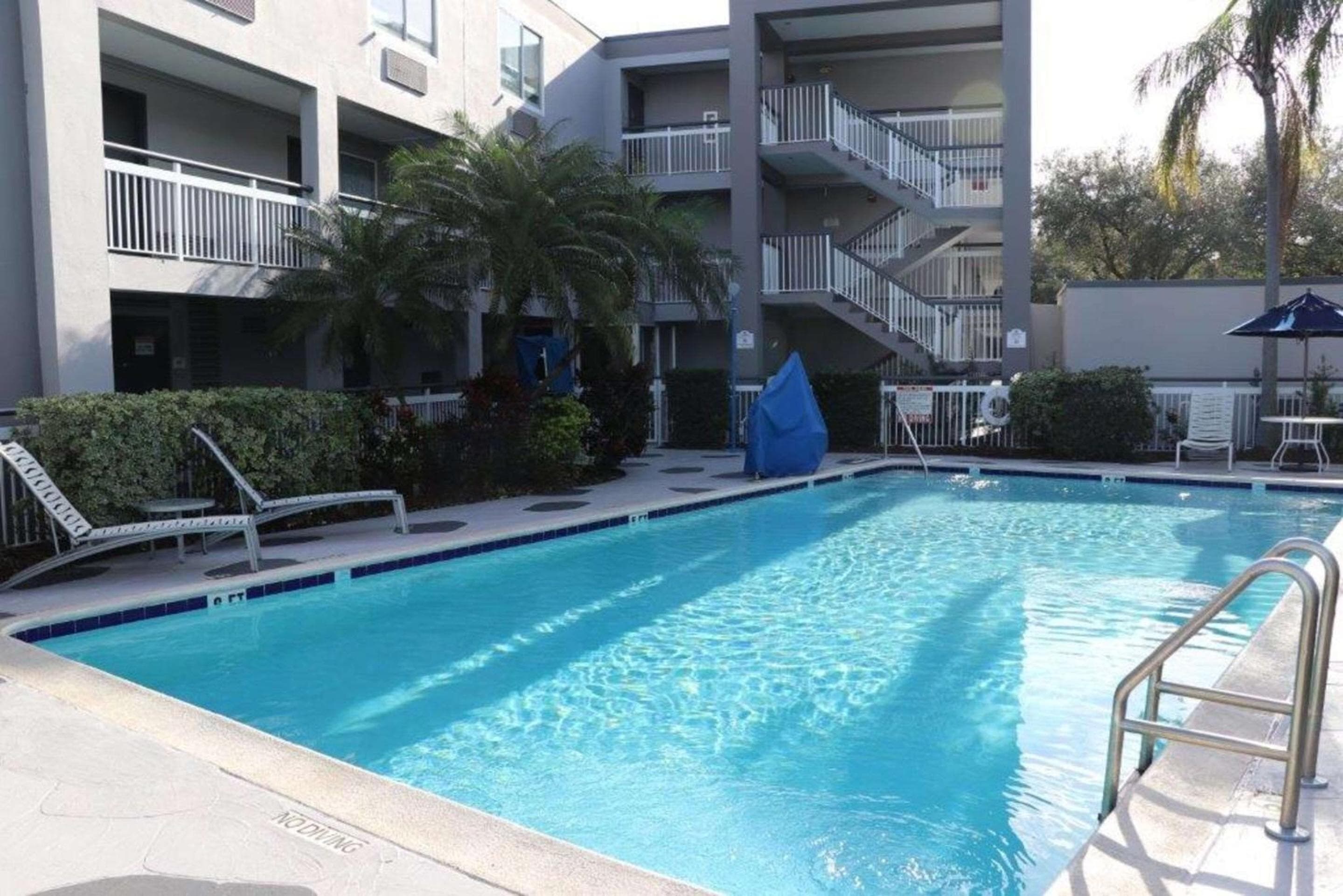 Quality Inn Miami Airport - Doral — 4