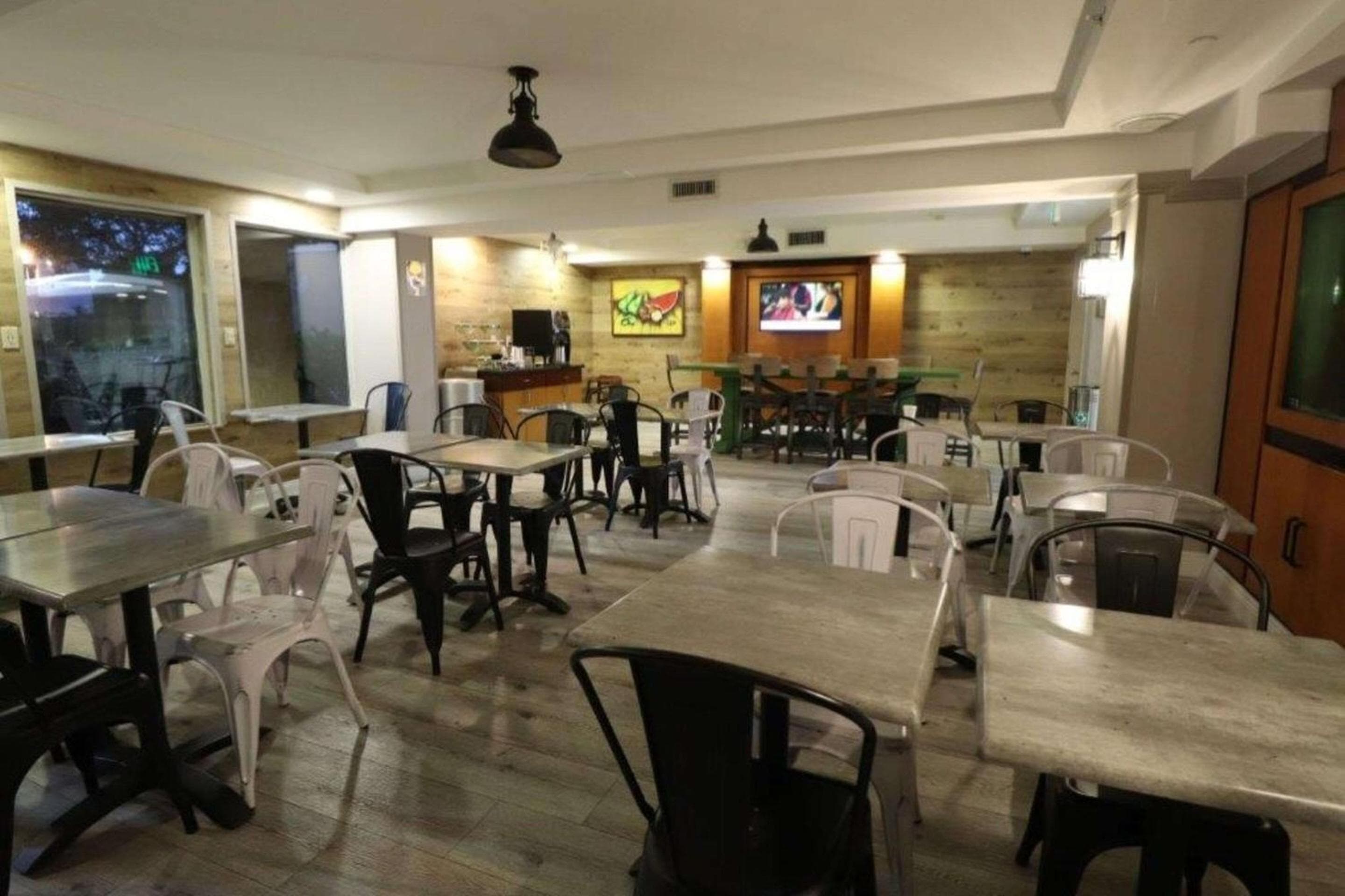 Quality Inn Miami Airport - Doral — 14